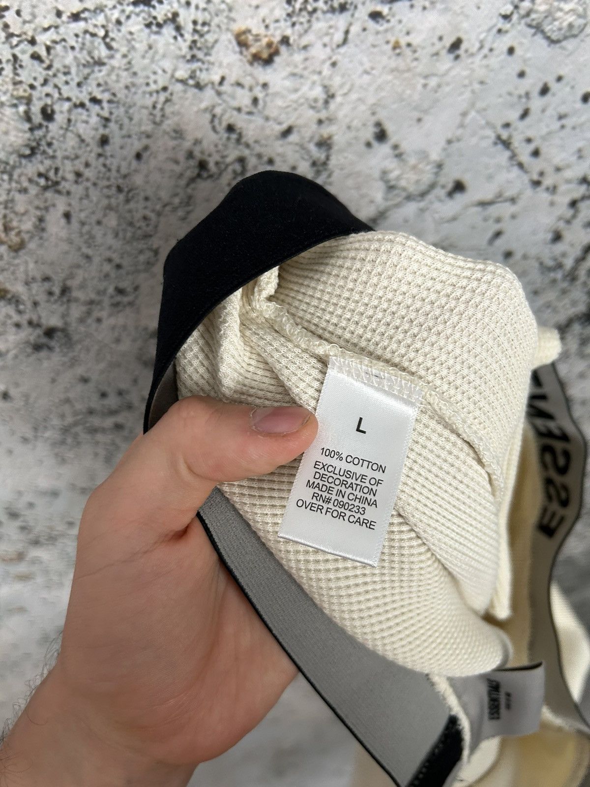 Essentials Fear Of God Essentials Sweatpants Cream Streetwear Rare Size US 34 / EU 50 - 6 Thumbnail