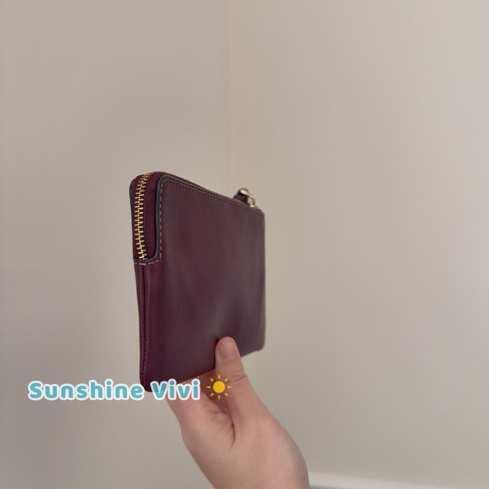 Coach NWT Coach Corner Zip Wristlet In Leather Maroon CCL23 Size ONE SIZE - 3 Thumbnail
