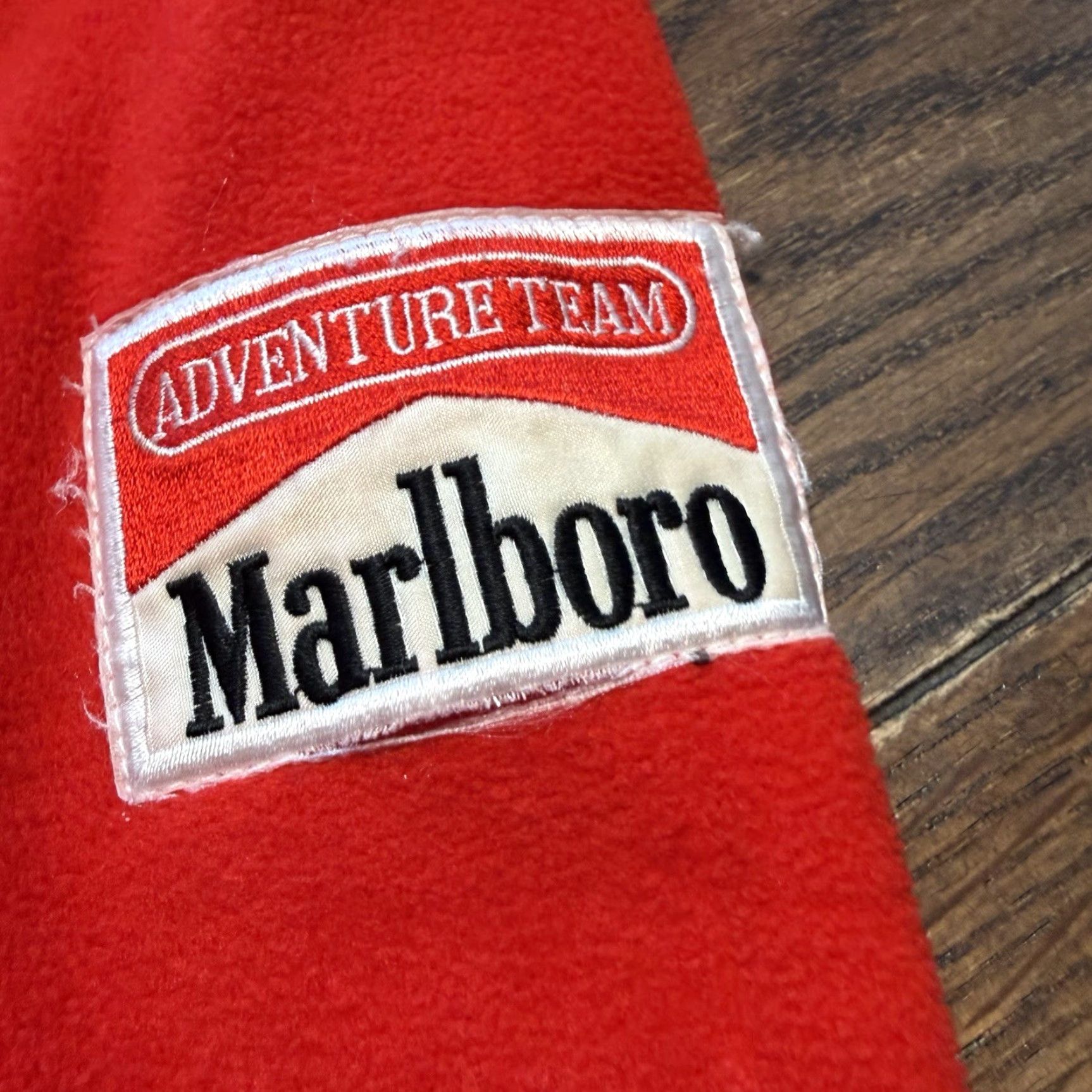Marlboro VINTAGE Marlboro Team Adventure 1/4 Button Up Large Pullover Fleece Jacket Men Red 1990s Windbreaker Pockets Synchilla Size US L / EU 52-54 / 3 - 3 Thumbnail