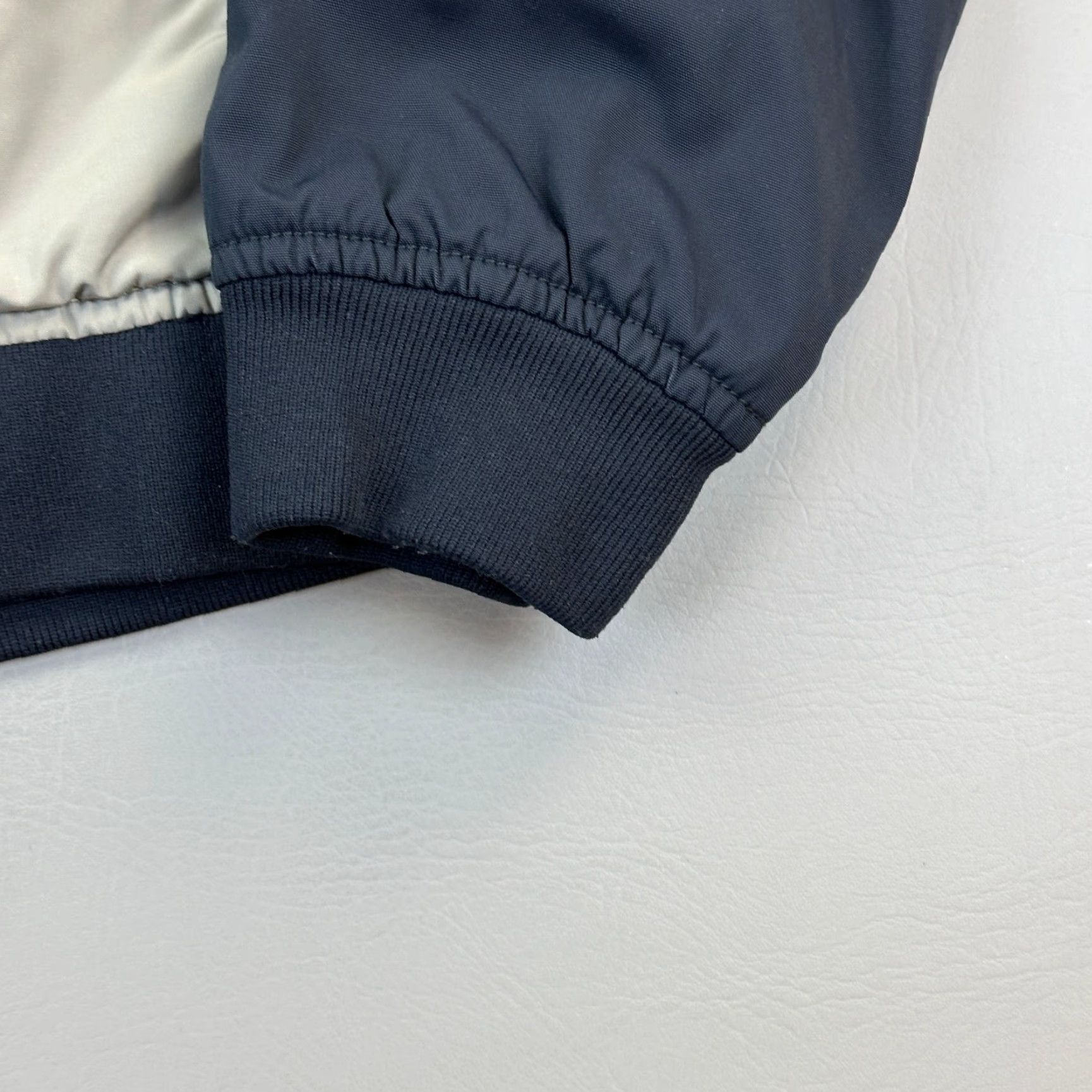 Banana Republic Banana Republic Baseball Jacket Mens XL Gray Navy Snap Front Bomber Casual Jacket Mens XL Gray Navy Snap Front Multicolor 90s Retro Punk Rock Size US XL / EU 56 / 4 - 3 Thumbnail