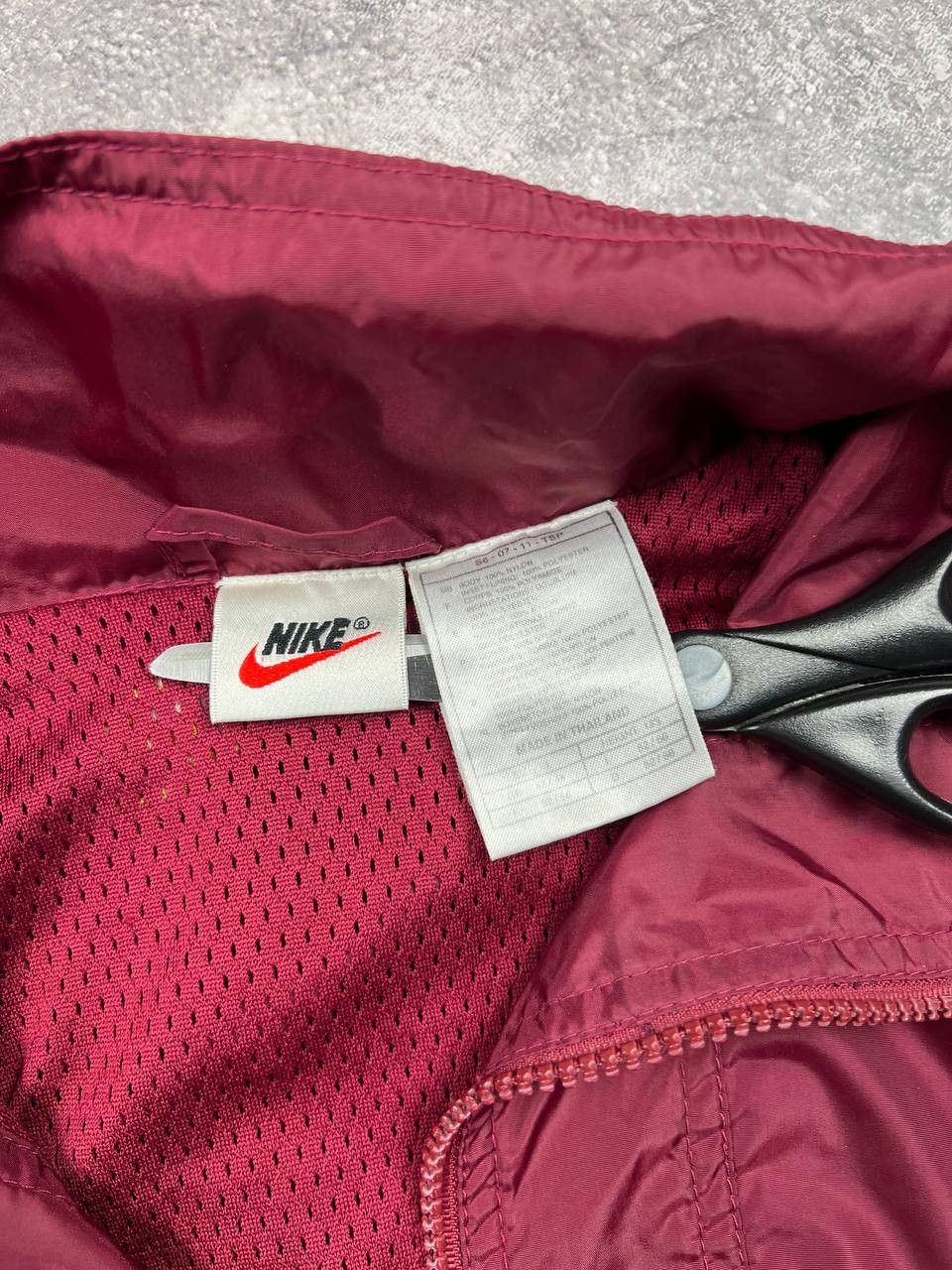 Nike Vintage Nike Basketball Bomber Track Jacket Size US L / EU 52-54 / 3 - 17 Thumbnail