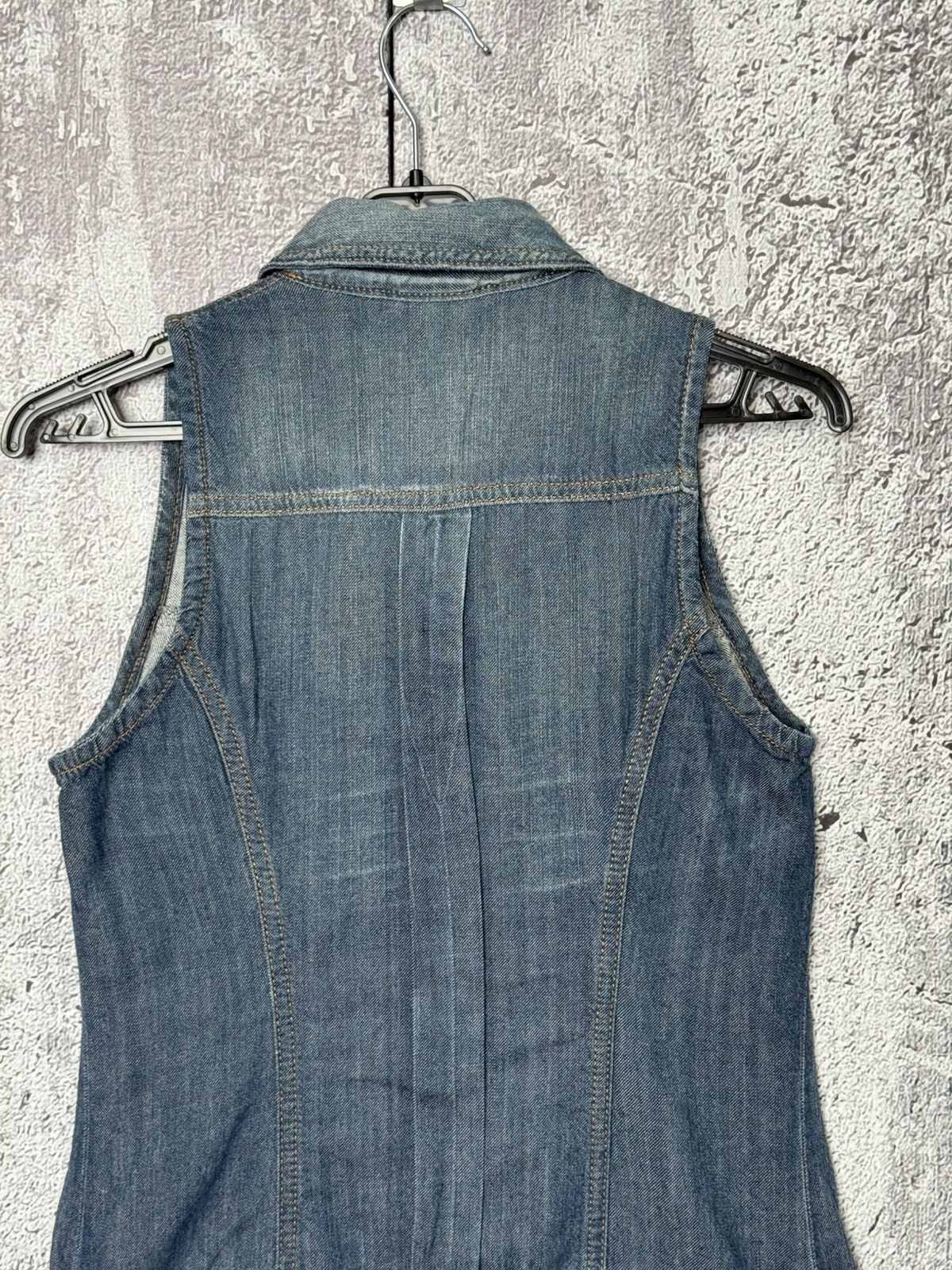 Dolce & Gabbana Dolce & Gabbana Denim Sleeveless Dress Button Front Jens D&G Size M / US 6-8 / IT 42-44 - 6 Thumbnail