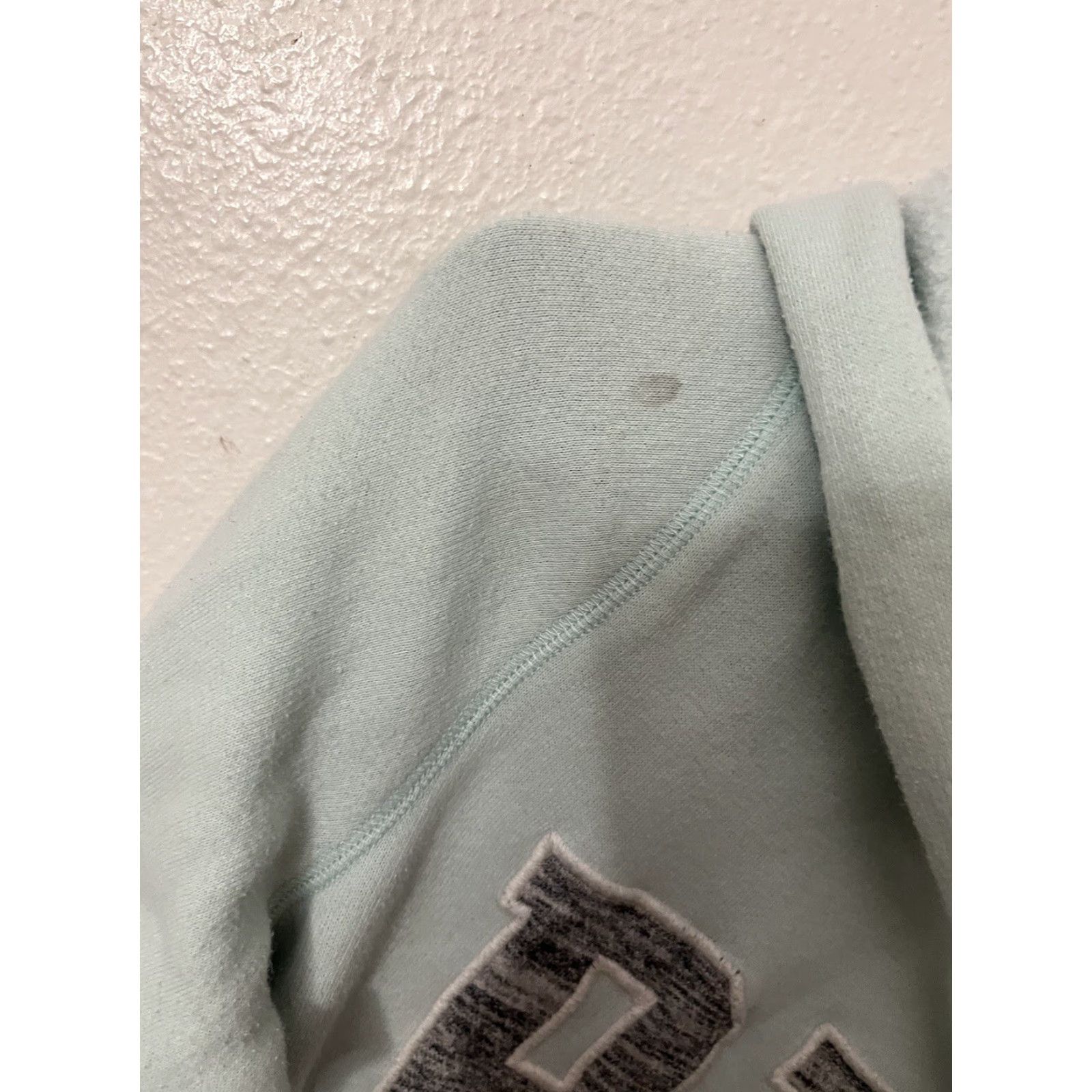 Victoria's Secret VINTAGE Victoria's Secret PINK Lightweight Hoodie Sweatshirt Size Small Light Blue Activewear Womens Size S / US 4 / IT 40 - 3 Thumbnail