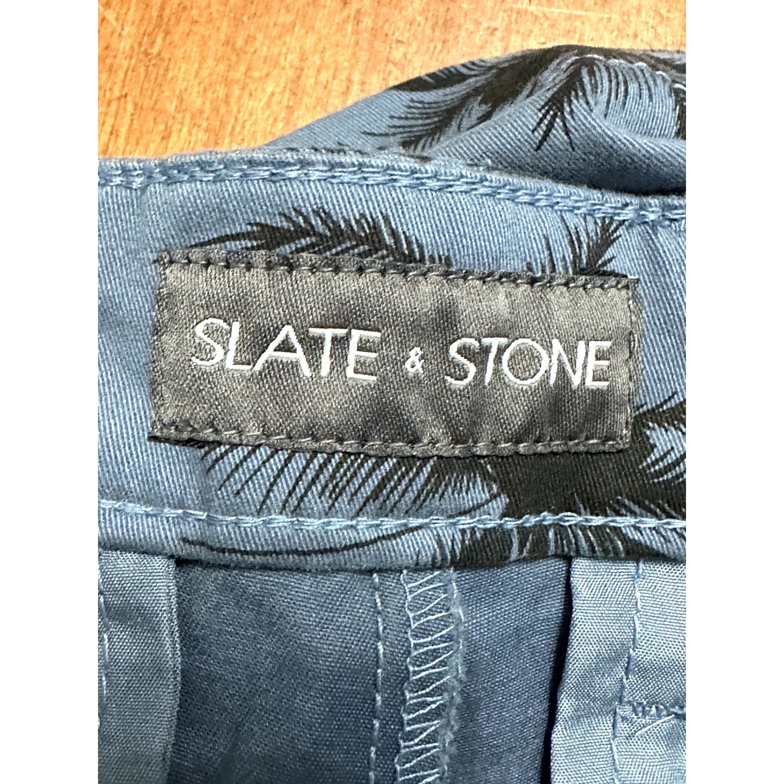 Slate & Stone Slate & Stone Palm Tree Short Twill Blue Black Men's 33 NWOT Size US 33 - 8 Thumbnail