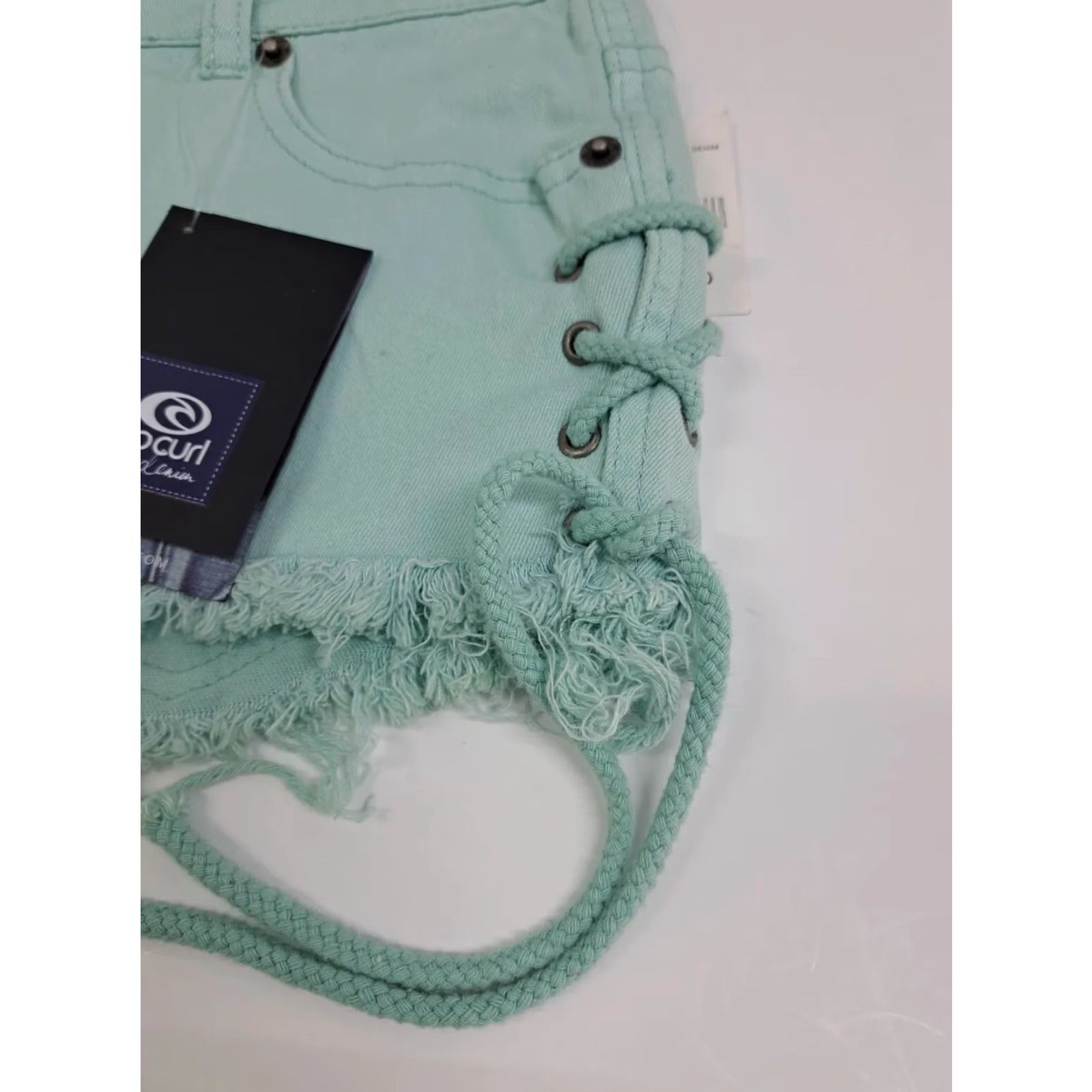 Rip Curl Rip Curl Women's Cheeky Beachy Denim Shorts Teal Green Size 3 Regular Waist 2 in. Inseam Button Zipper Pockets Cotton Spandex Vintage No Size 26" / US 2 / IT 38 - 7 Thumbnail
