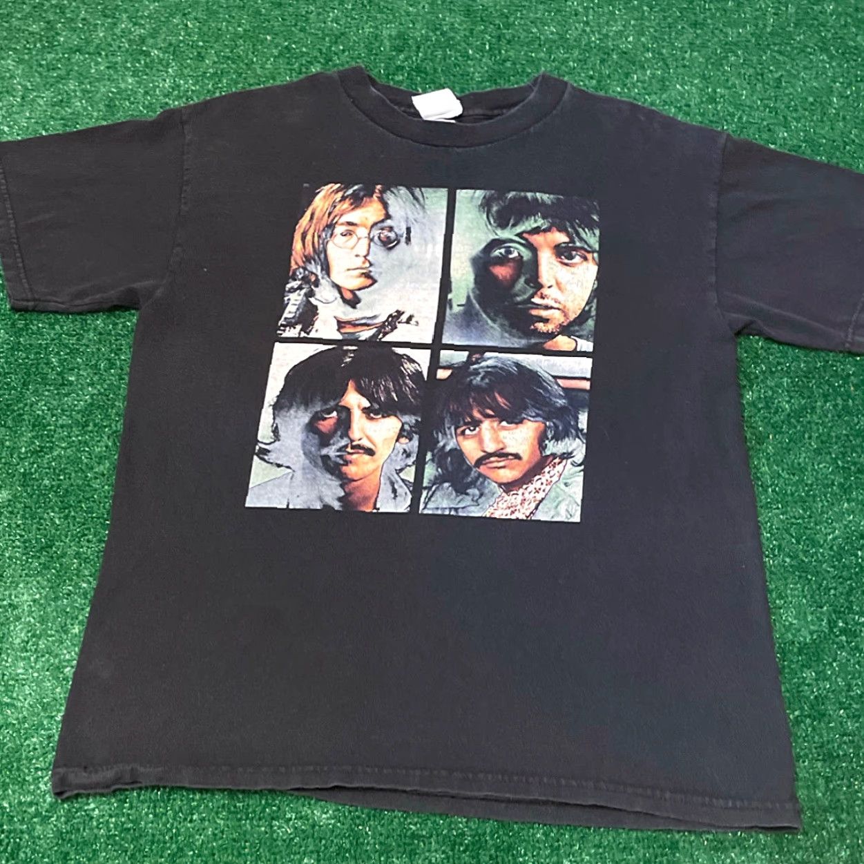 Apple VINTAGE The Beatles Band Tee Shirt VTG 2005 Apple Shirt Mens Size M Black 90s Music T-Shirt Shirts Mens Size US M / EU 48-50 / 2 - 4 Thumbnail