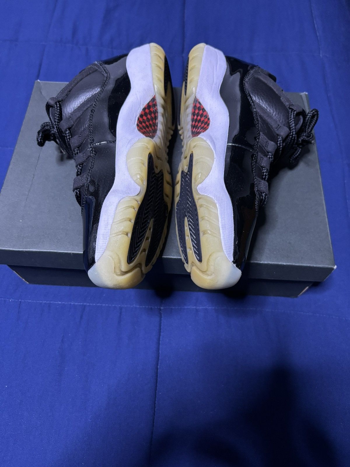 Jordan Brand Jordan 11 Retro Low 72-10 2022 Size 8 Size US 8 / EU 41 - 3 Thumbnail