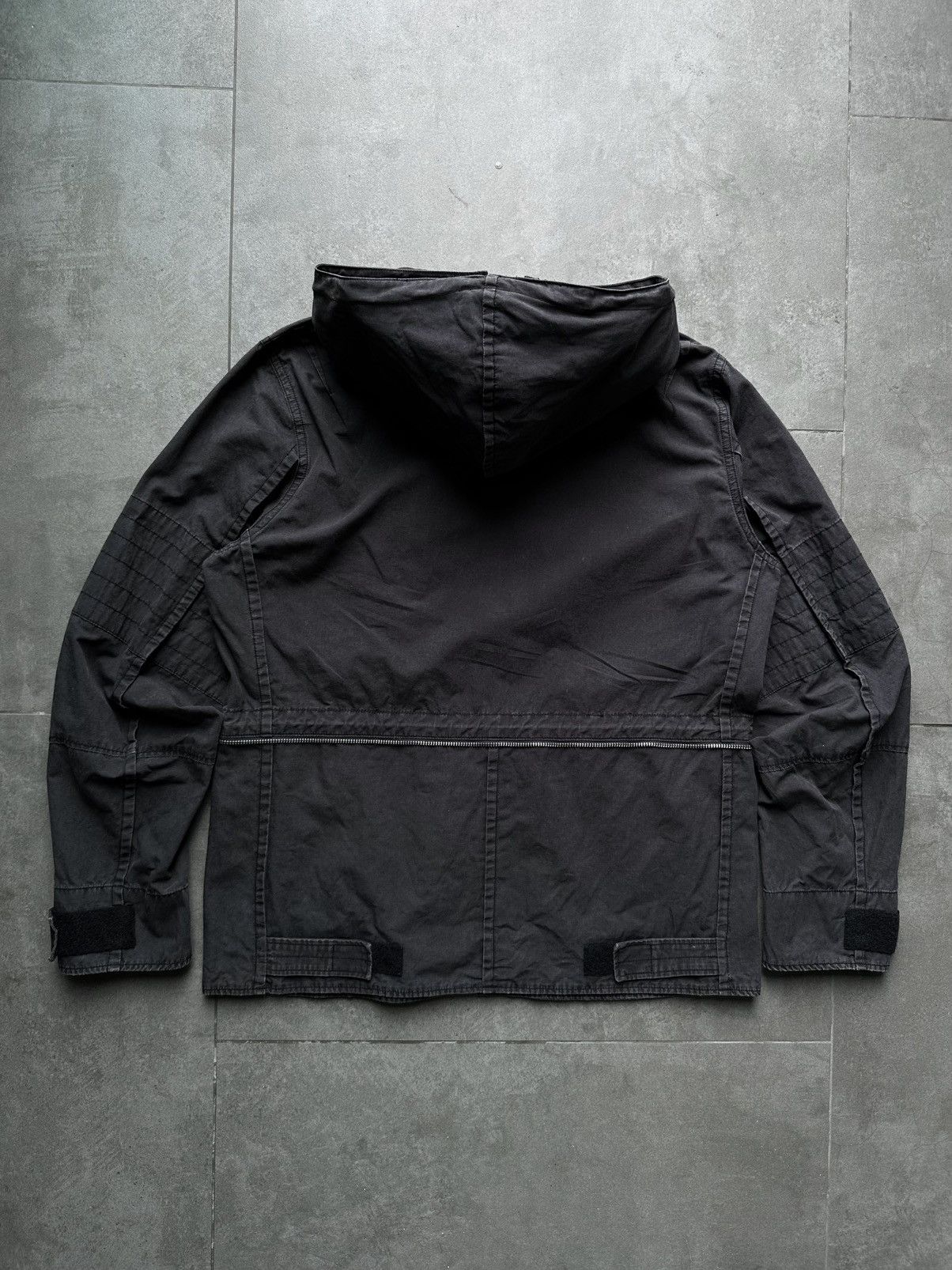 Undercover UNDERCOVER “UNDERMAN” TACTICAL HOODED CARGO JACKET Size US M / EU 48-50 / 2 - 15 Thumbnail