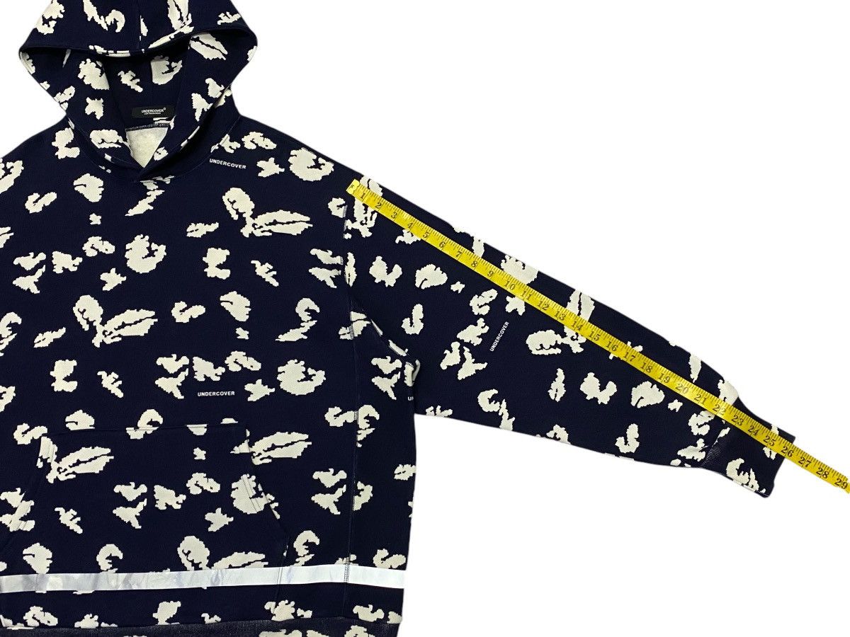 Jun Takahashi × Undercover Undercover Men’s Floral Print Popover Hoody In Navy Base Size US L / EU 52-54 / 3 - 22 Thumbnail