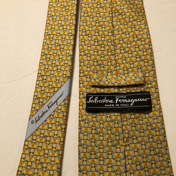 Salvatore Ferragamo SALVATORE FERRAGAMO MEN'S NEW 100%SILK TIE WIDTH: 3 1/2" Size ONE SIZE - 13 Thumbnail