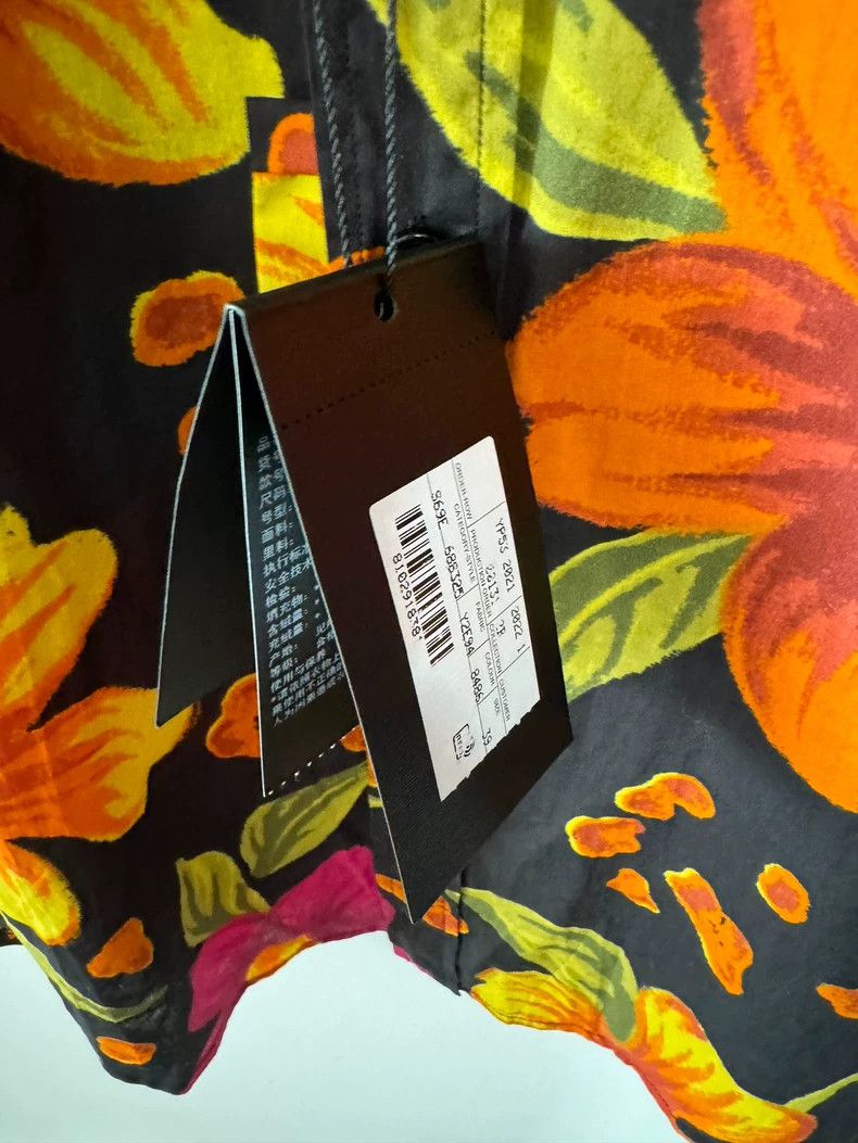 Yves Saint Laurent Saint Laurent size 39 Floral Shirt 2502-Nextarrow Size US M / EU 48-50 / 2 - 3 Thumbnail