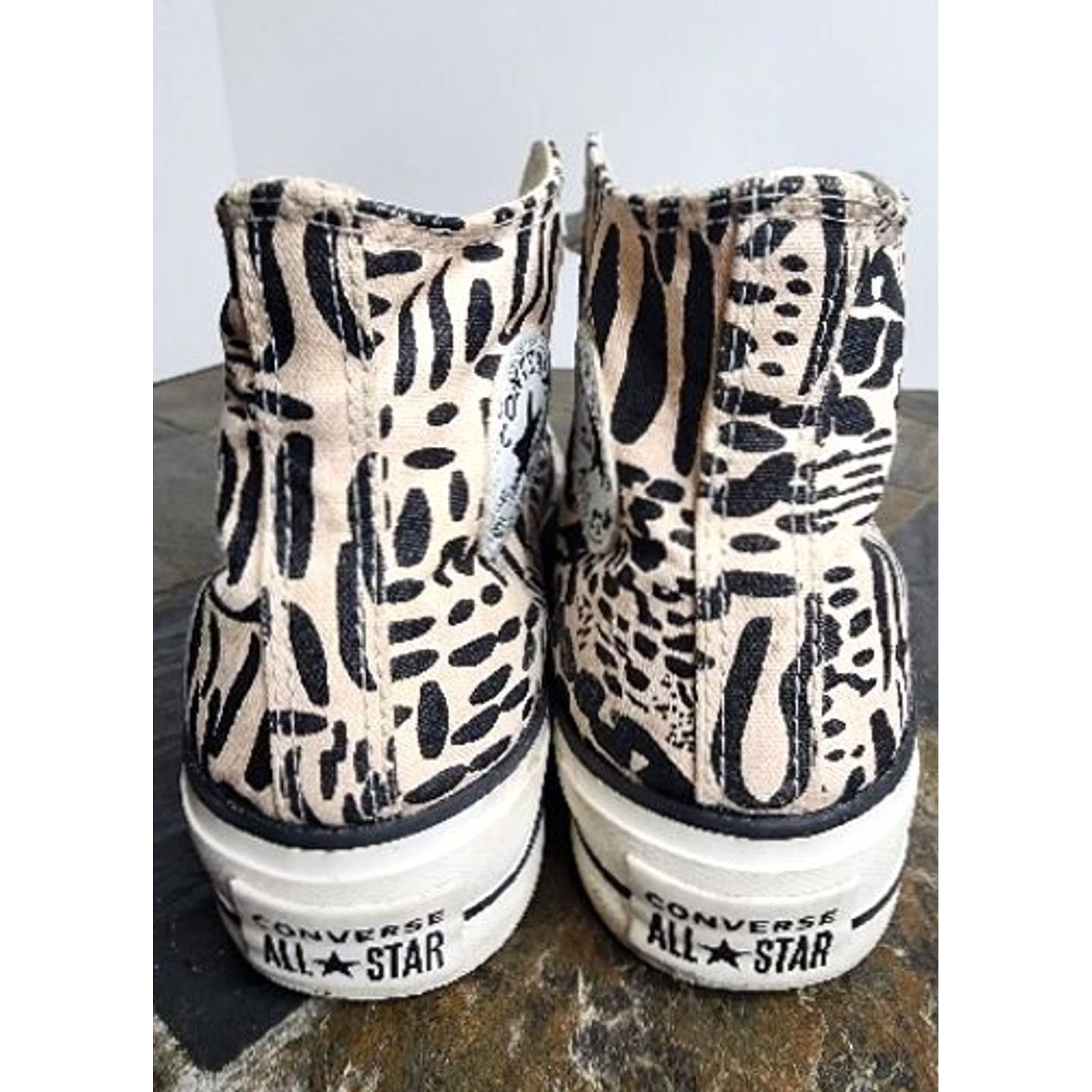 Converse Womens Converse All Star Platform High Top Sneaker Leopard Beige 571084C Chuck Taylor Size 8 US 8 EU 39 Women Shoes Sneakers Size US 6 / IT 36 - 3 Thumbnail