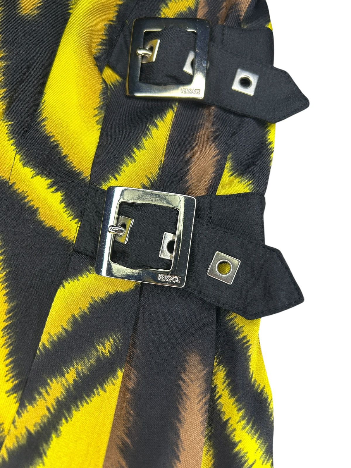 Versace F/W 04 Tiger Pleated Skirt Size 26" / US 2 / IT 38 - 7 Thumbnail