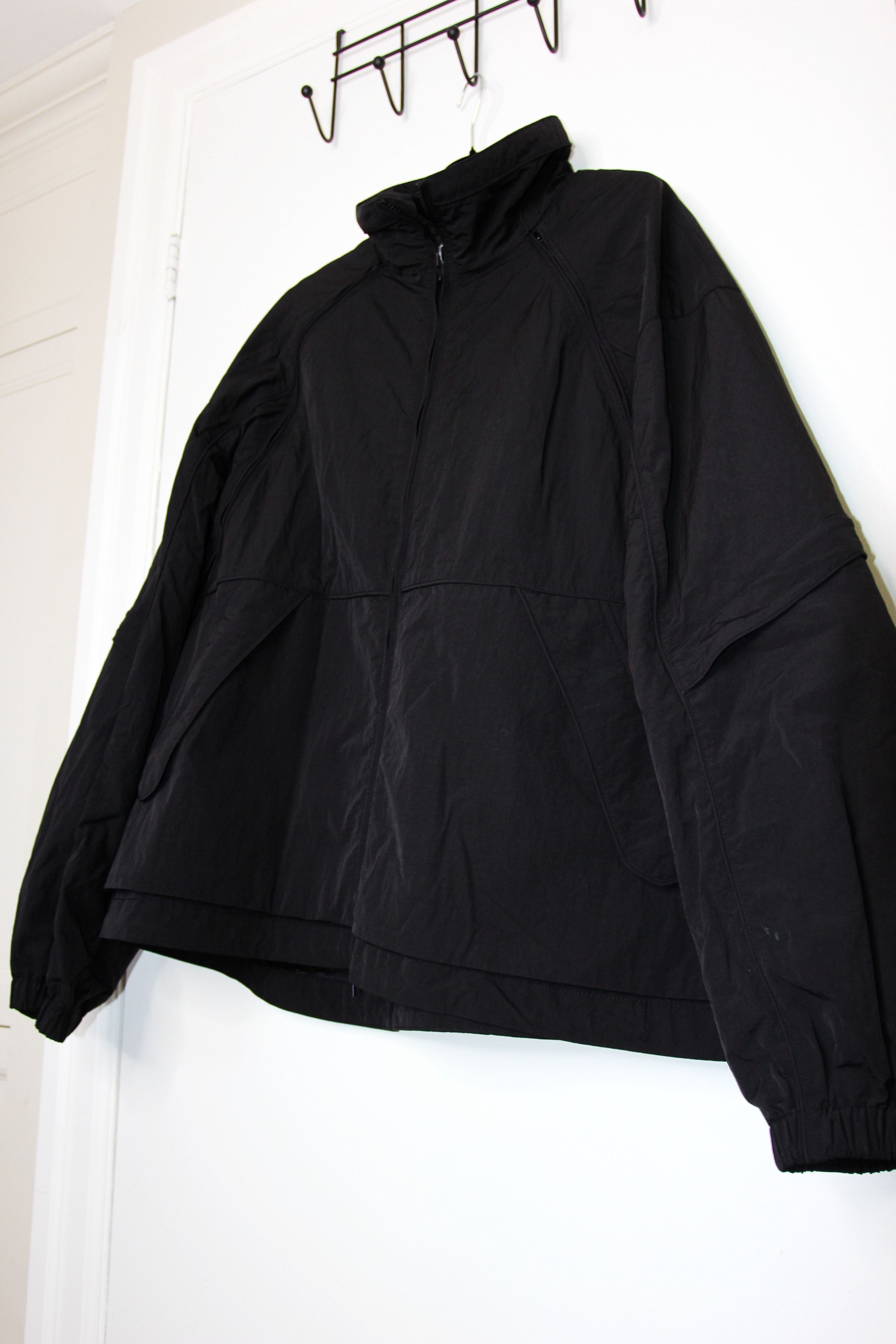 Juun.J BNWT SS24 JUUN.J TRANSFORMER WINDBREAKER JACKET 48 Size US M / EU 48-50 / 2 - 5 Thumbnail