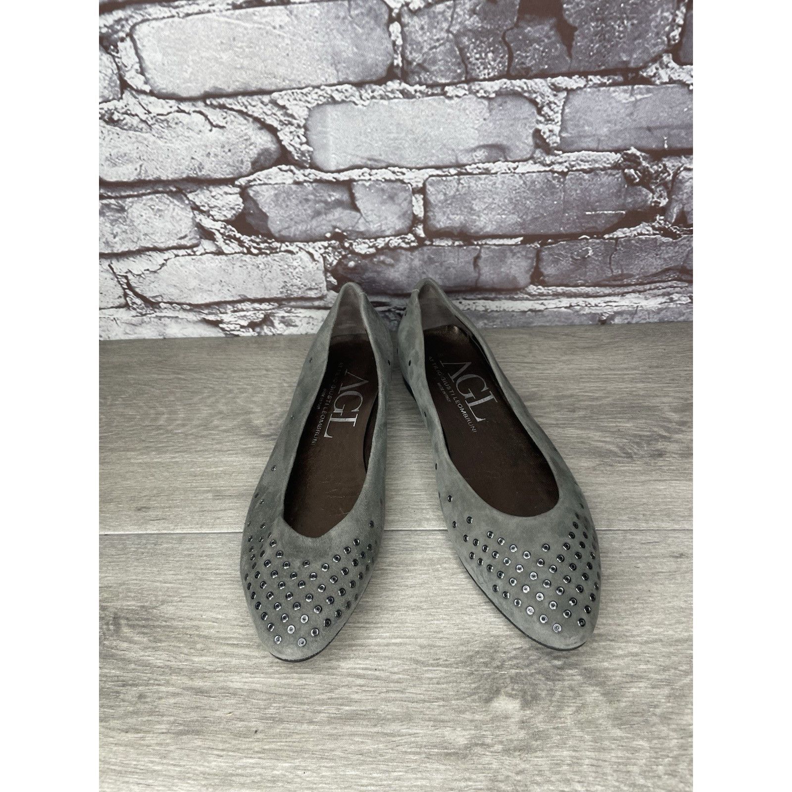 AGLINI AGL Grommet Gray Suede Leather Studded Pointed Toe Flats Wom Size US 7.5 / IT 37.5 - 10 Thumbnail