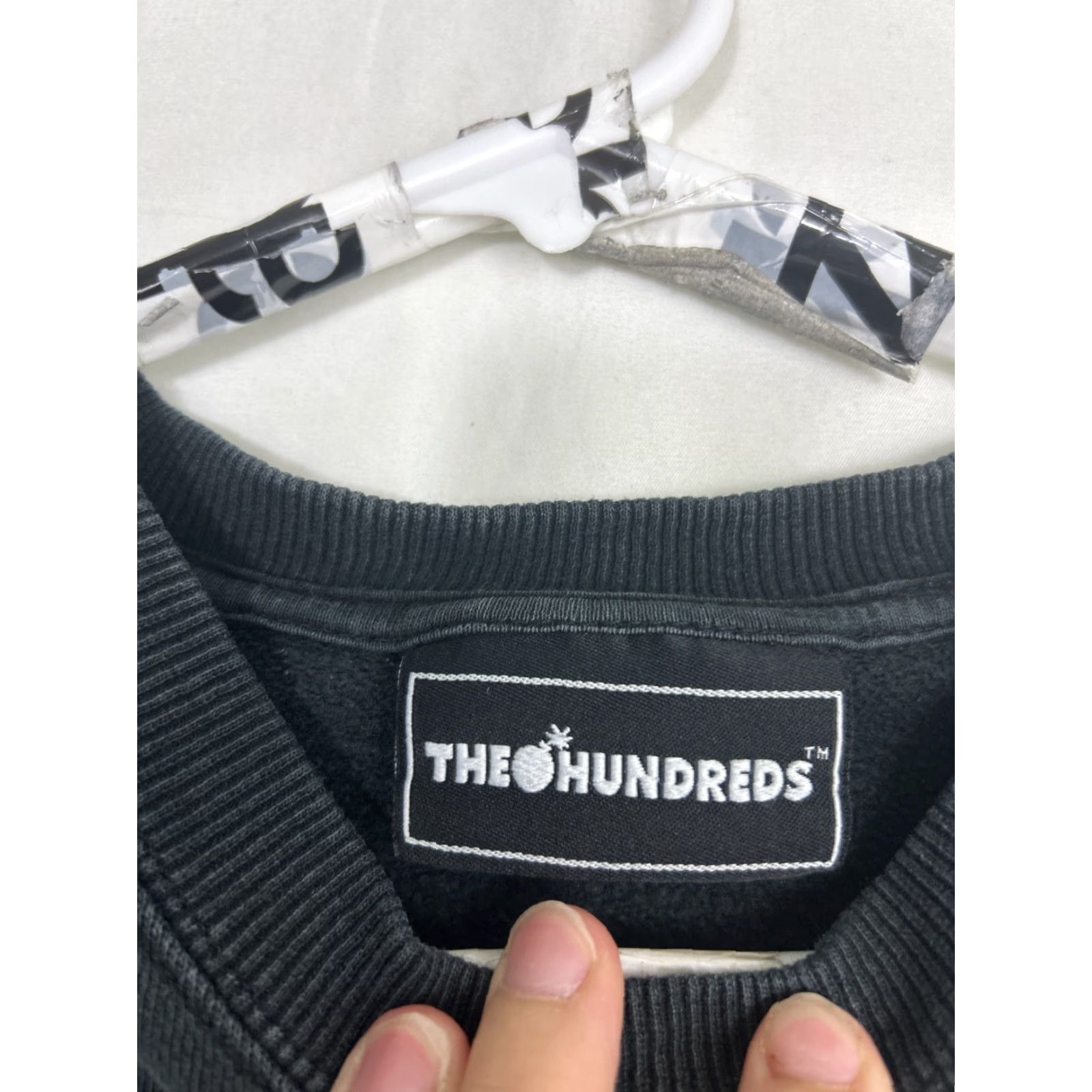 The Hundreds The Hundreds Mens Medium Black Pullover Crewneck Sweater Nautical Graphic Size US M / EU 48-50 / 2 - 6 Thumbnail