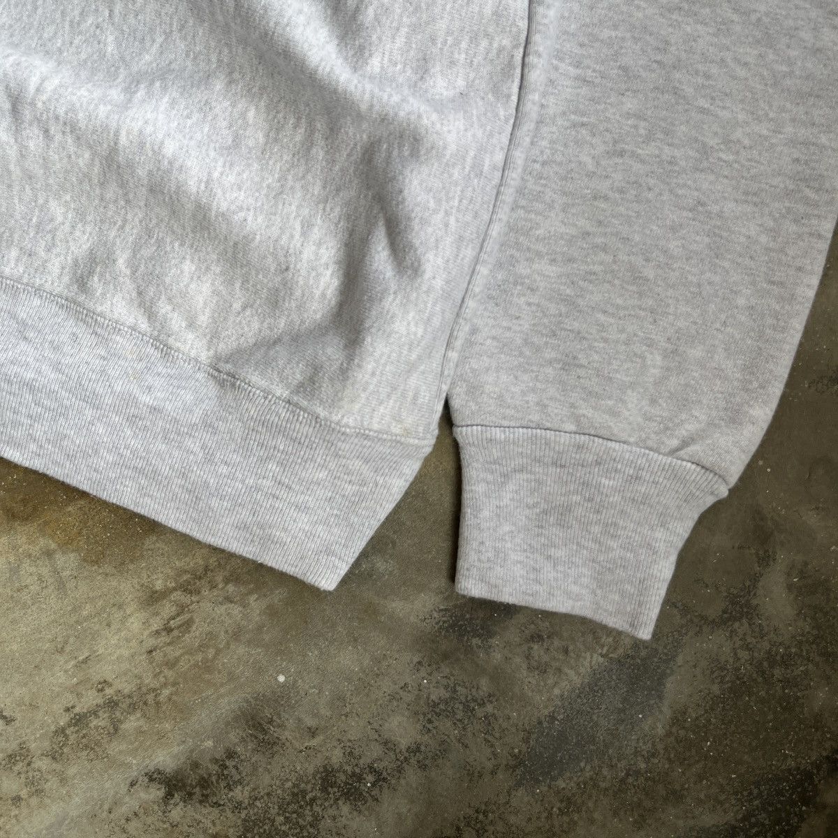 Carhartt Sweatshirt Carhartt Vintage Size US L / EU 52-54 / 3 - 4 Thumbnail