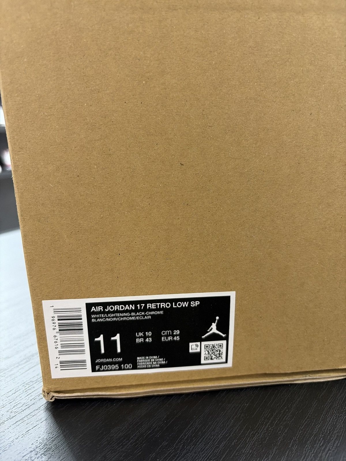 Jordan Brand Jordan 17 “Lightning” With Briefcase Size US 11 / EU 44 - 9 Thumbnail