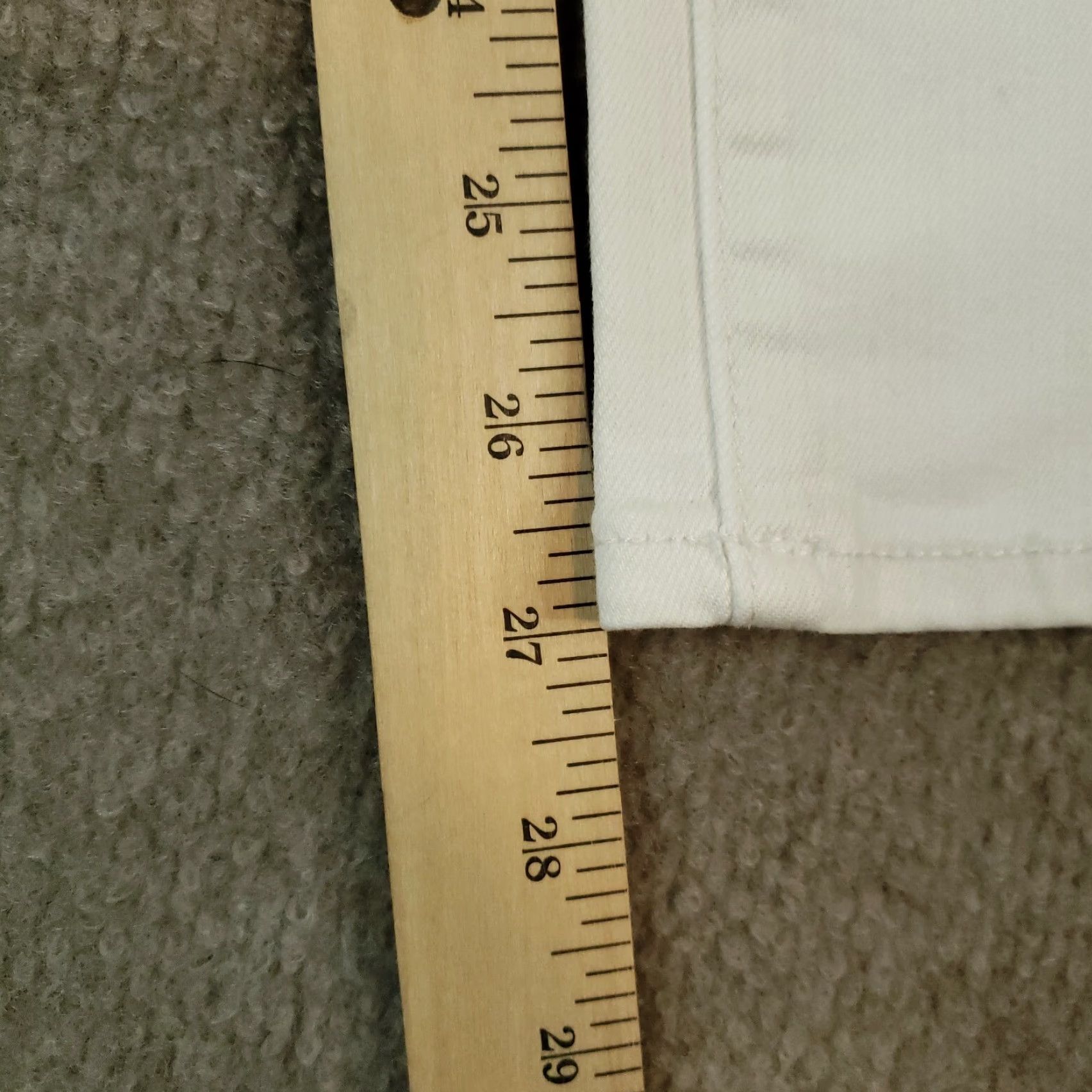 Talbots Talbots Women's Petite White High Rise Straight Leg Stretch Jeans Size 6 Size 30" / US 8 / IT 44 - 3 Thumbnail