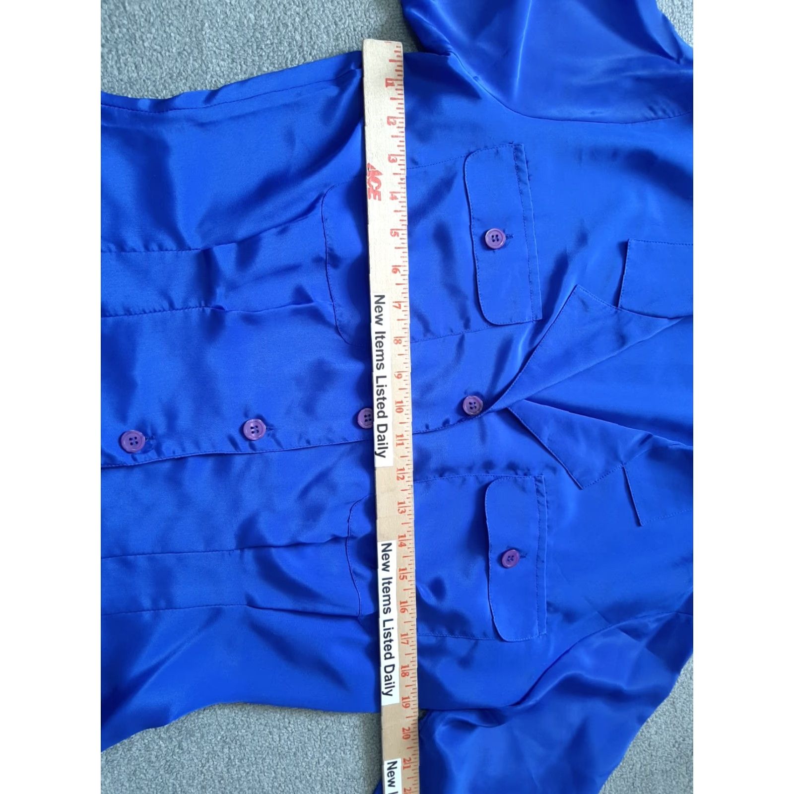 Vintage Womens Blouse SK and Company Button-Up Size 10 Blue Pockets Crew Neck Cropped Button-Up (Regular) Womens Size L / US 10 / IT 46 - 4 Thumbnail