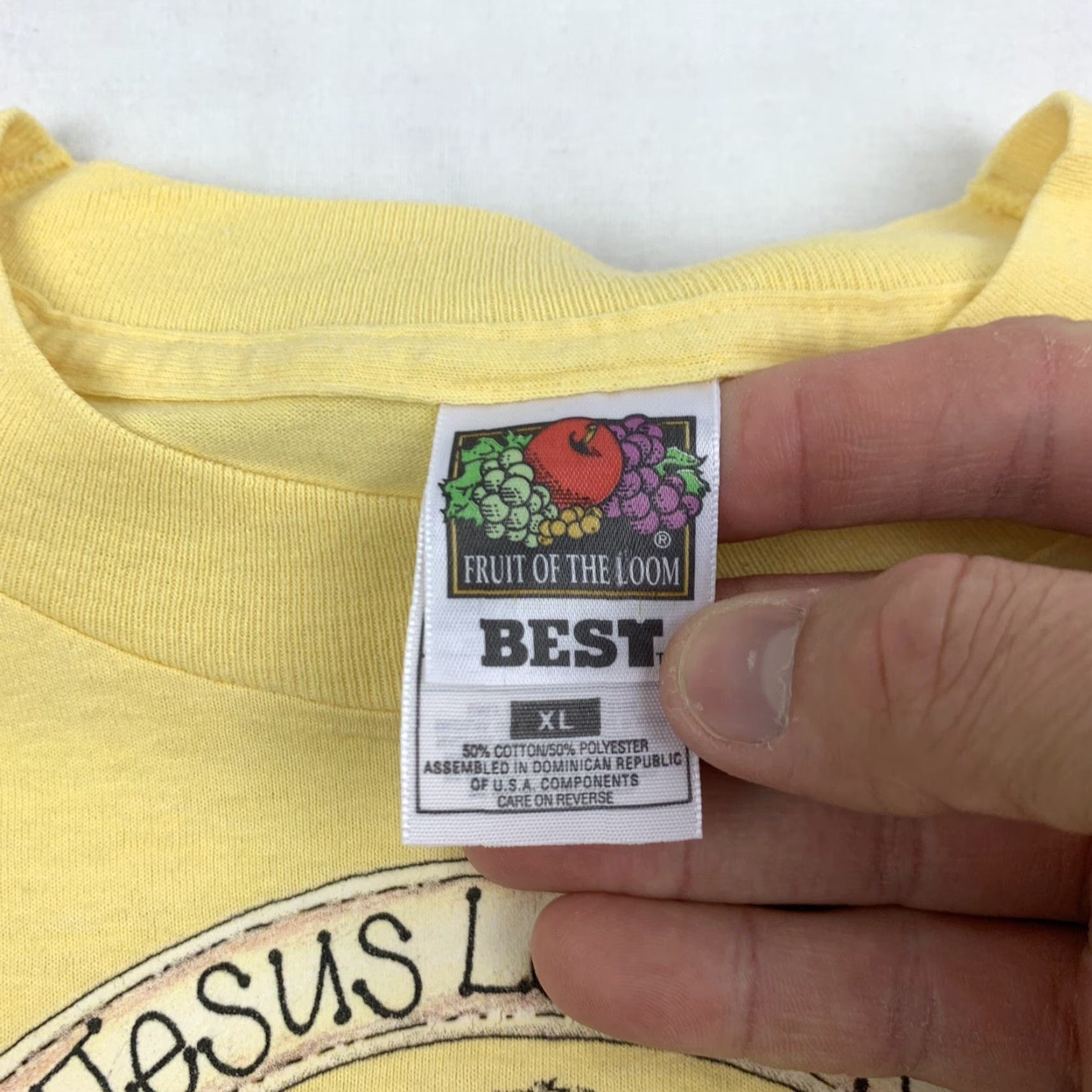Fruit Of The Loom VINTAGE Fruit of the Loom T-Shirt Womens XL Jesus Loves You Grandma Style Gardening Angel Yellow 90s Jesus Christ Garden Womens Size XL / US 12-14 / IT 48-50 - 4 Thumbnail