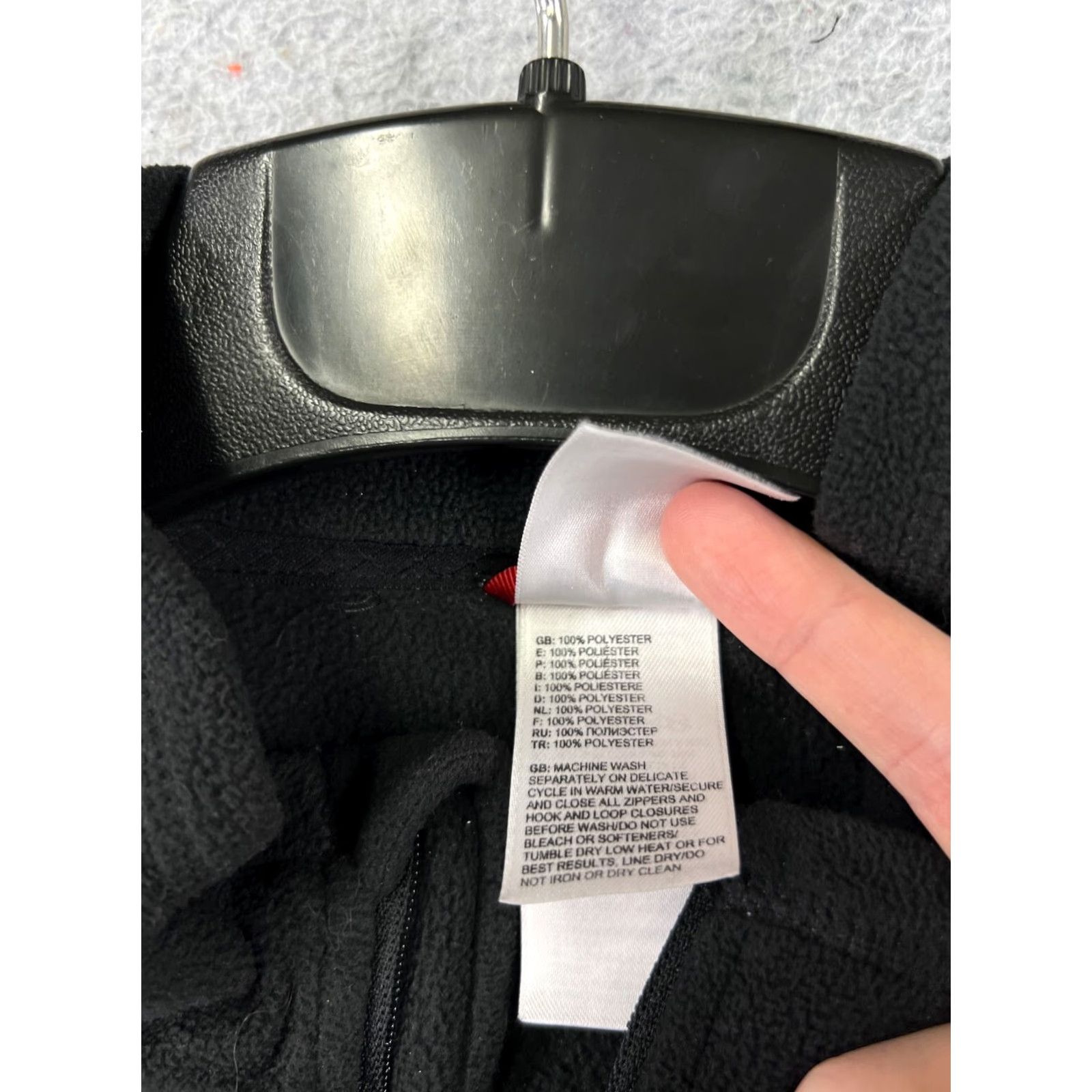 The North Face The North Face Sweater Womens XL Black 100% Polyester Fleece 1/4 Zip Pullover Sweatshirt Size XL / US 12-14 / IT 48-50 - 4 Thumbnail