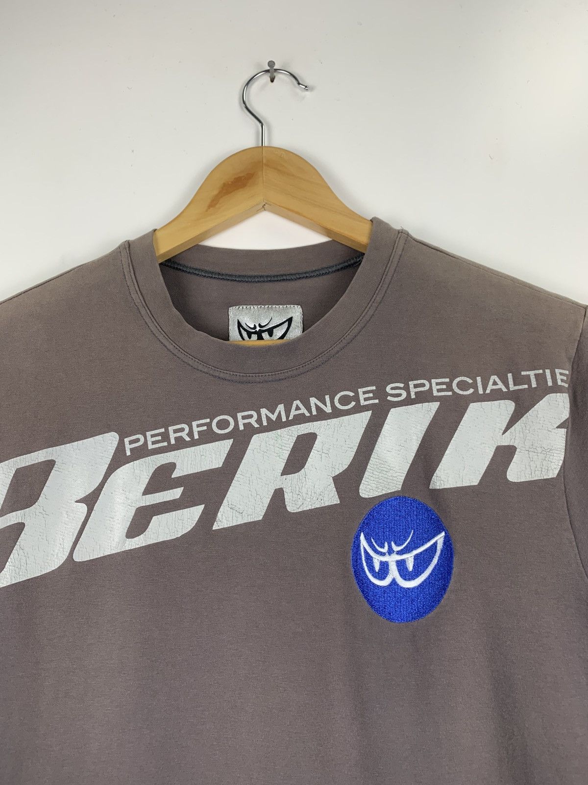 Vintage Berik brand tee Size US M / EU 48-50 / 2 - 9 Thumbnail