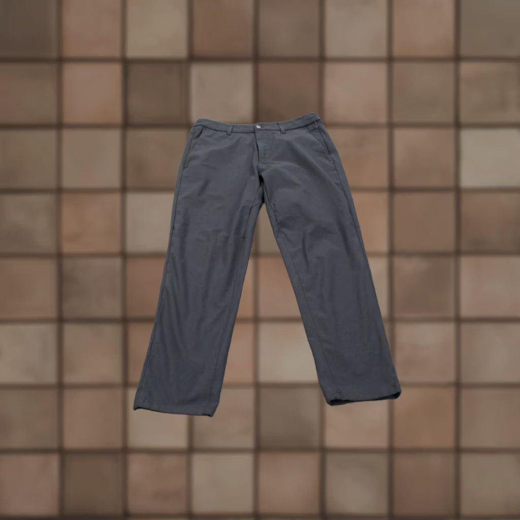 Lululemon Lululemon Pants Mens Chino Commission Fit Warpstreme Performance ABC LM5A90S 32 Gray 5-Pocket Design Regular Straight Adult Pants Mens Size US 32 / EU 48 - 1 Thumbnail
