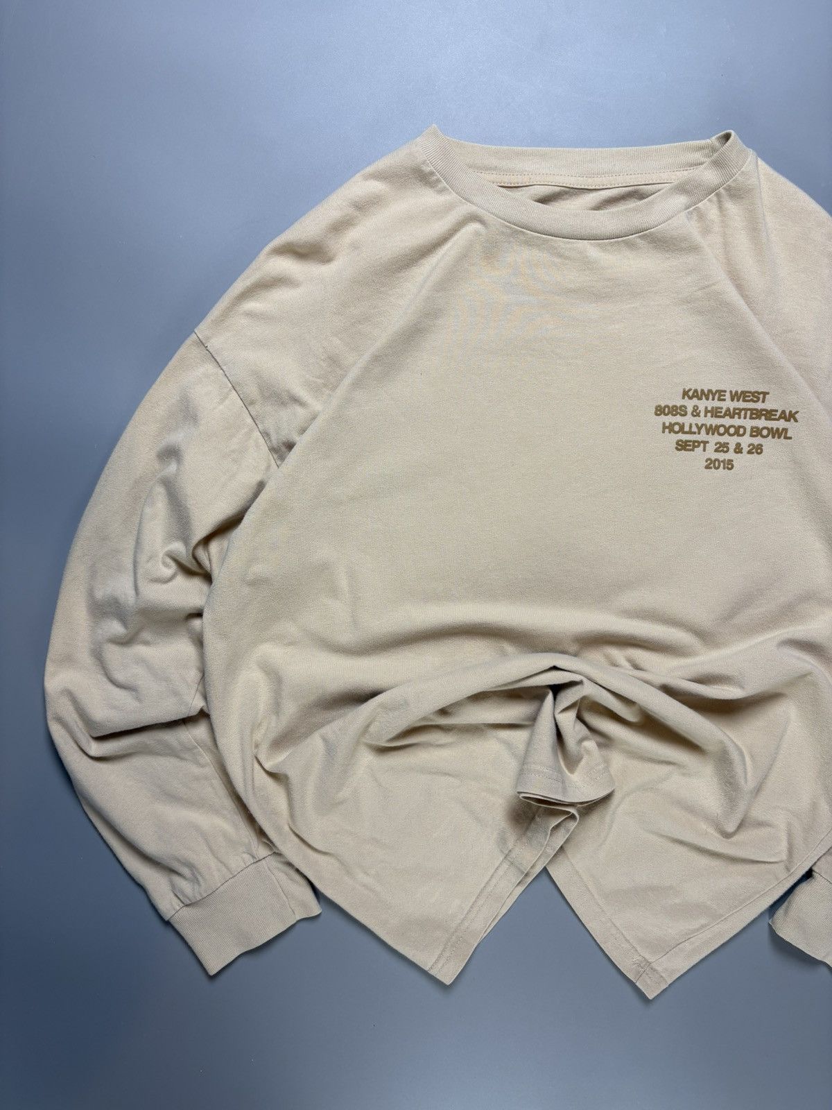 Kanye West × Vintage × Yeezy Kanye West 808s & Heartbreak Hollywood Bowl Longsleeve 2015 Size US L / EU 52-54 / 3 - 5 Thumbnail