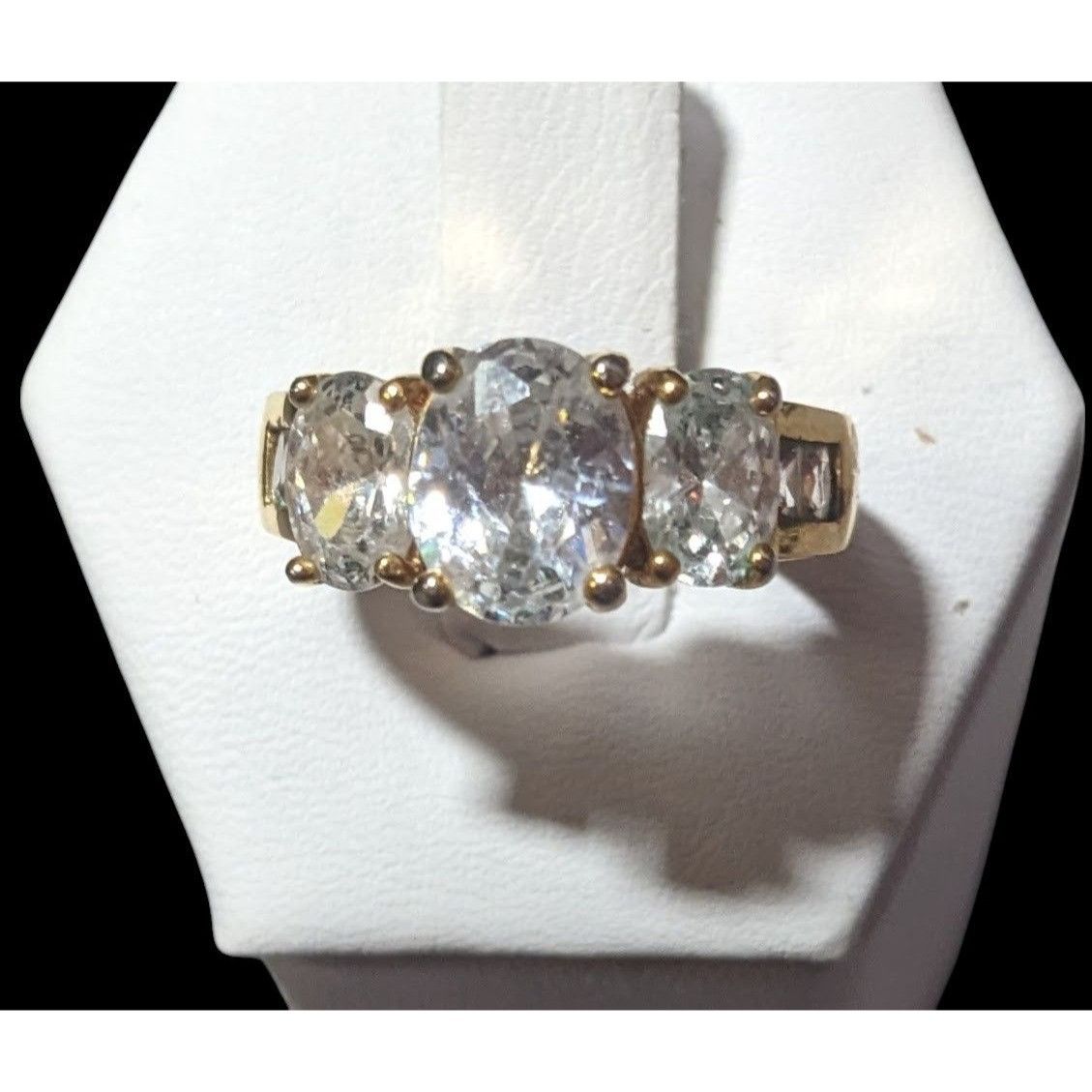 Other Glamorous Bright Gold Tone Large Three Stone Cubic Zirconia Size ONE SIZE - 10 Thumbnail
