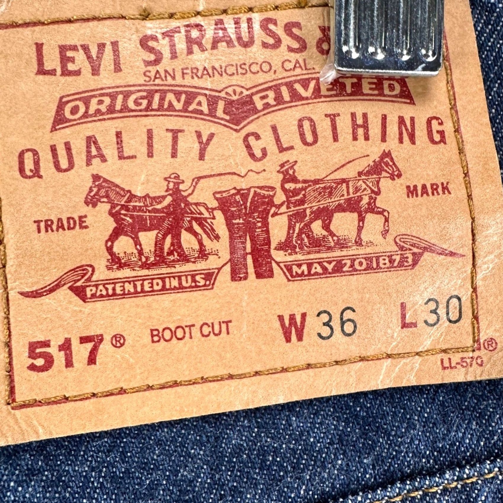 Levi's VINTAGE Levi's 517 Jeans Boot Cut 36 Mens Dark Blue Denim 5-Pocket Classic Fit EUC Size US 36 / EU 52 - 3 Thumbnail