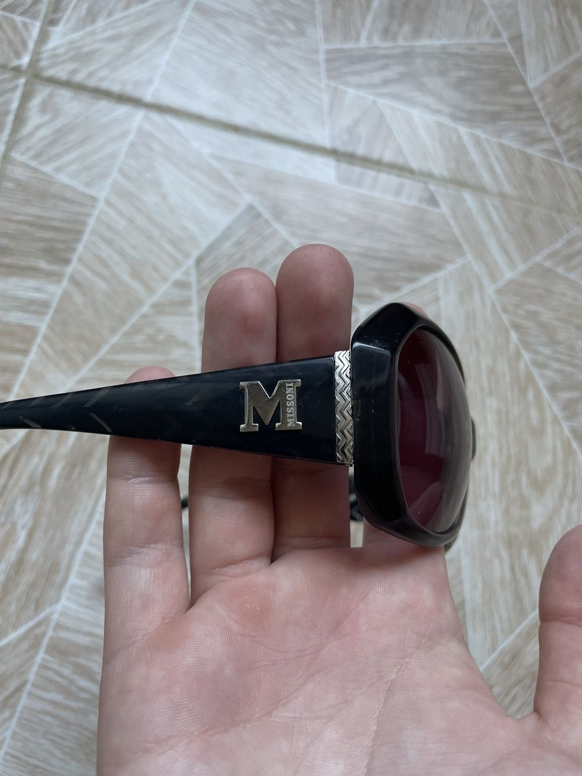 Missoni Rare Y2K Vintage Luxury Missoni M Logo Classic Sunglasses Size ONE SIZE - 3 Thumbnail