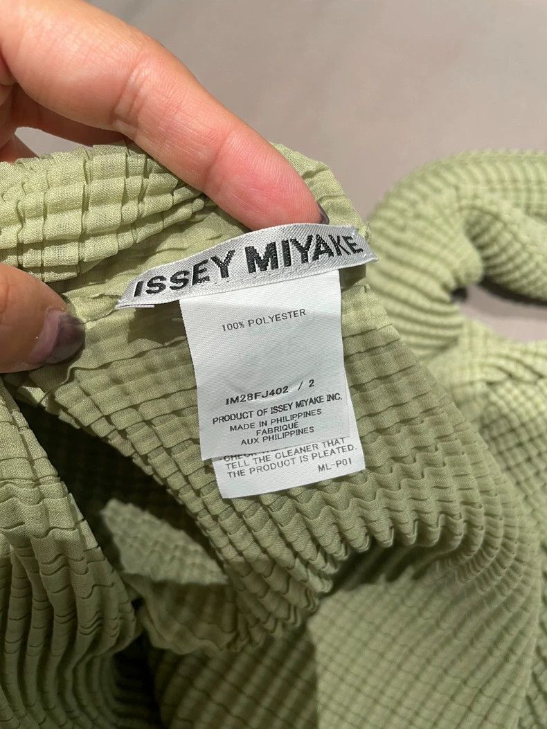 Issey Miyake issey miyake size:2 High-necked bubble top Size XXS / US 00 / IT 34 - 2 Thumbnail