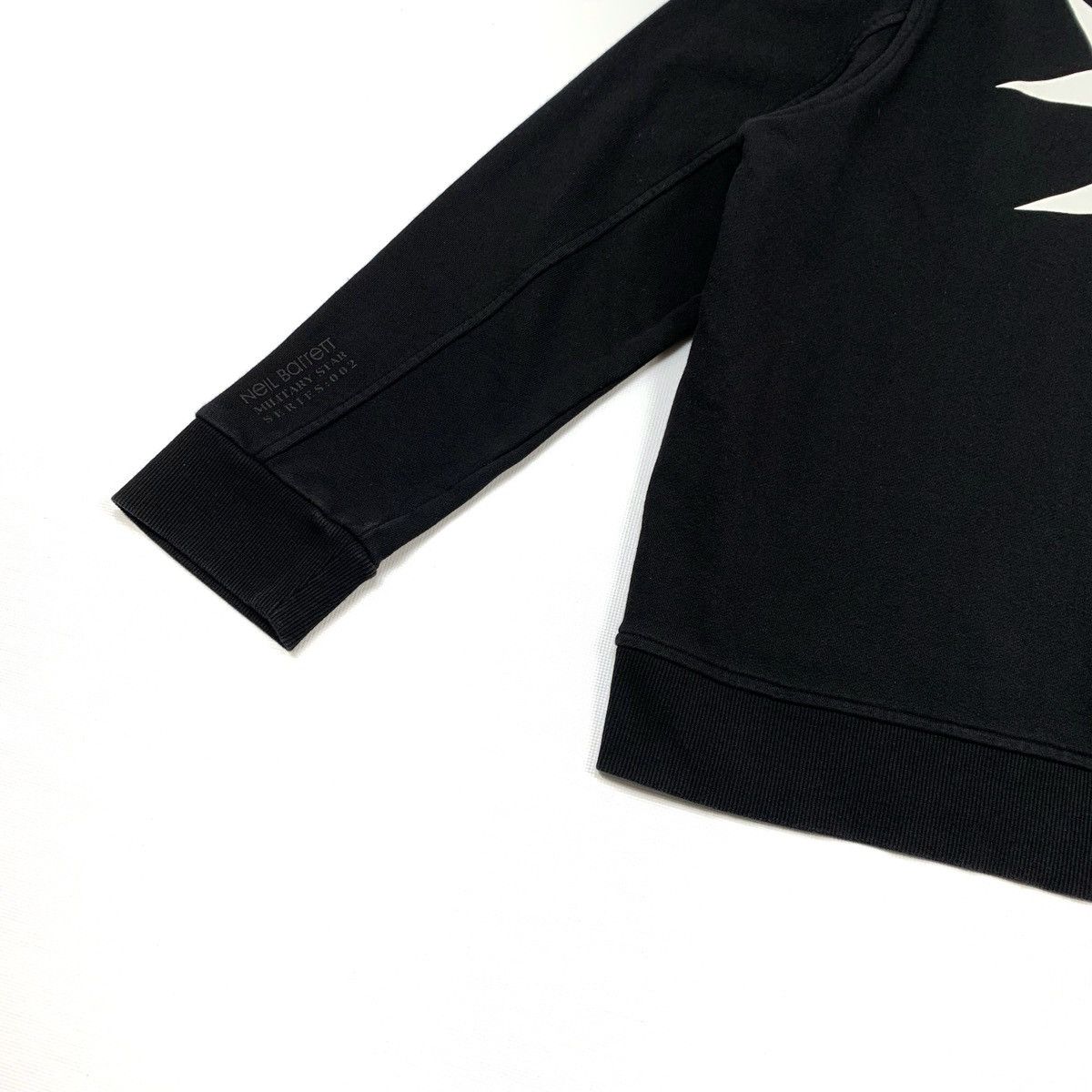 Neil Barrett Neil Barrett Military Star Sweatshirt Black Logo Size XXL Size US XXL / EU 58 / 5 - 15 Thumbnail