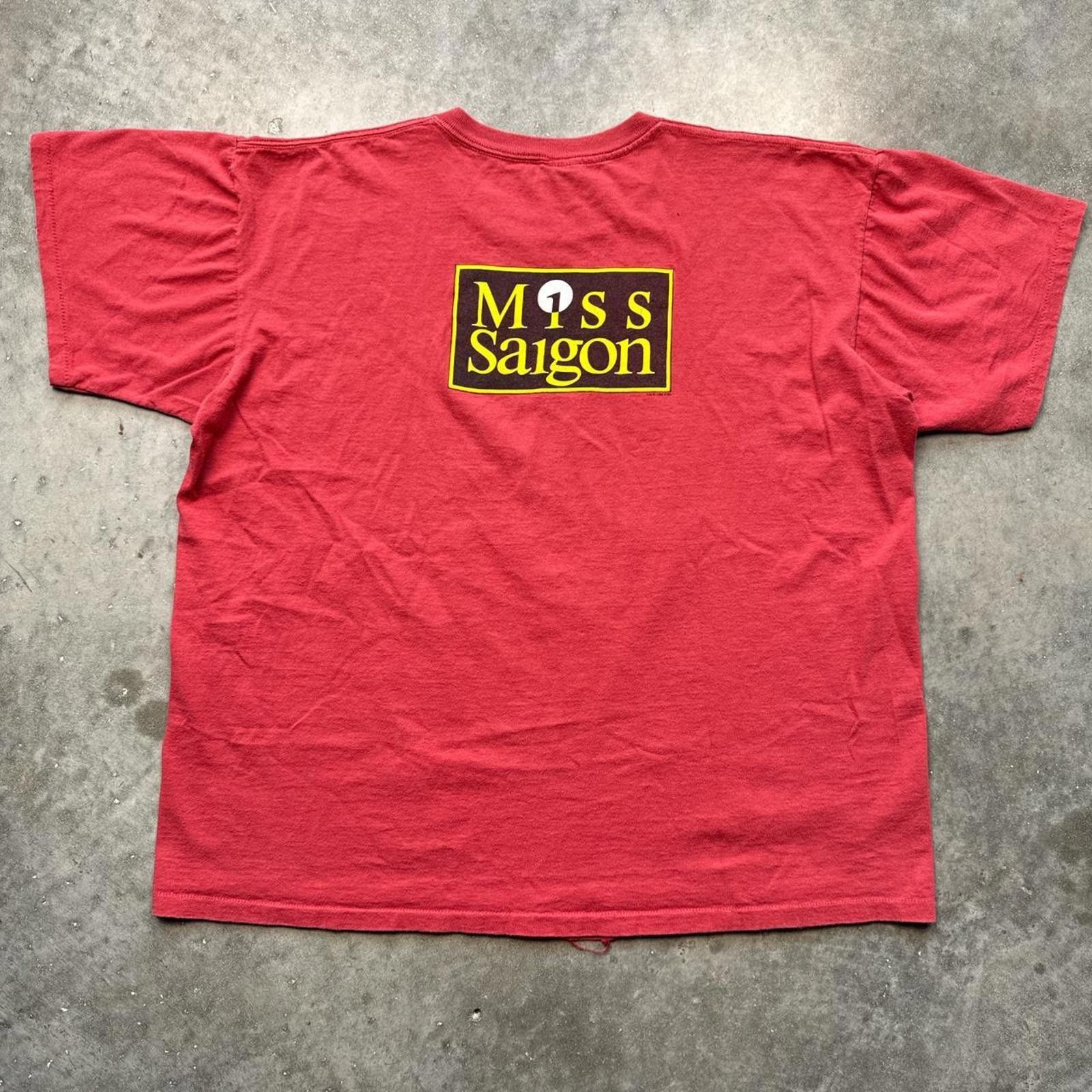 Other Miss Saigon Broadway Musical 1988 Graphic T-Shirt Size US XL / EU 56 / 4 - 2 Thumbnail