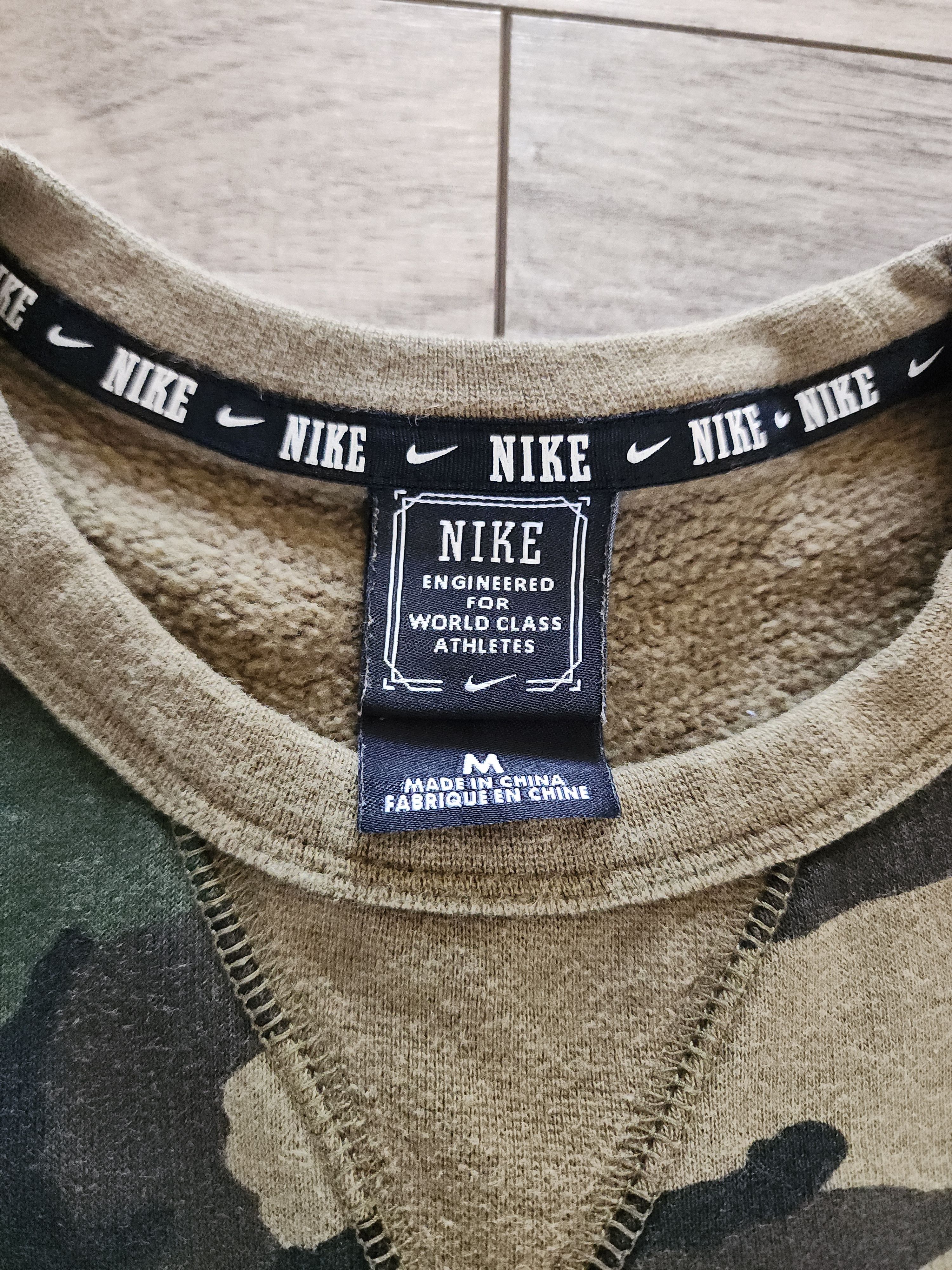 Nike Nike Camouflage Crewneck Sweater Size US M / EU 48-50 / 2 - 4 Thumbnail