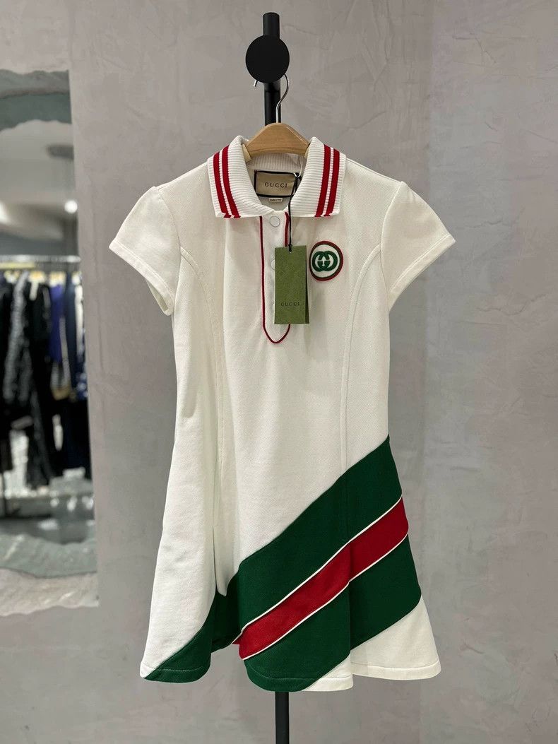 Gucci GucciSports series short-sleeved dress 2503-Nextarrow Size S / US 4 / IT 40 - 1 Thumbnail