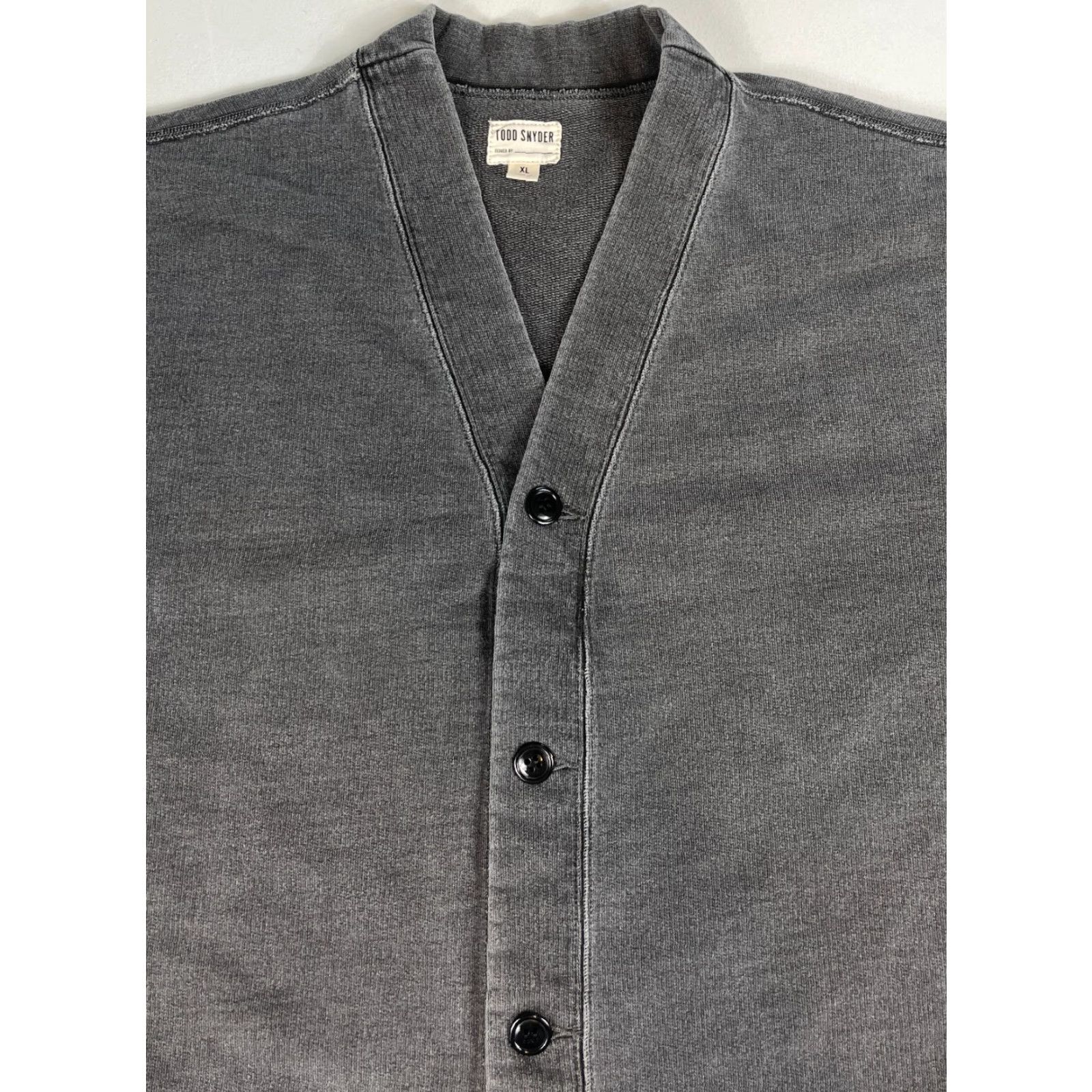 Todd Snyder Todd Snyder Men’s Cardigan Sweatshirt Sweatshirt Cardigan XL Gray Canada 100% Cotton Vintage? (adjust as per rules) Size US XL / EU 56 / 4 - 6 Thumbnail