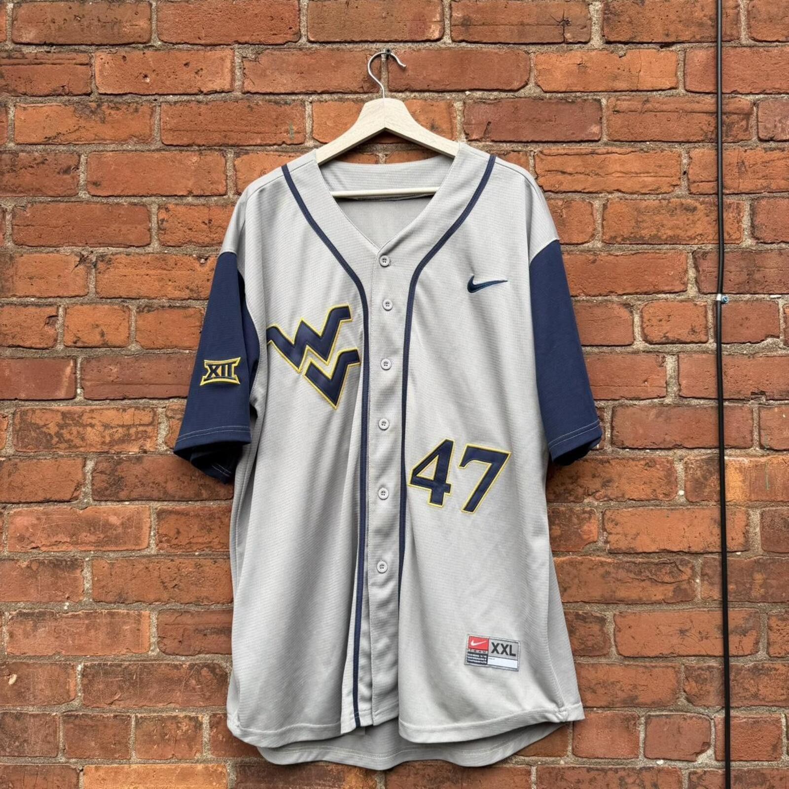 Nike West Virginia mountaineers Alek Manoah team Nike jersey XXL Size US XXL / EU 58 / 5 - 1 Thumbnail