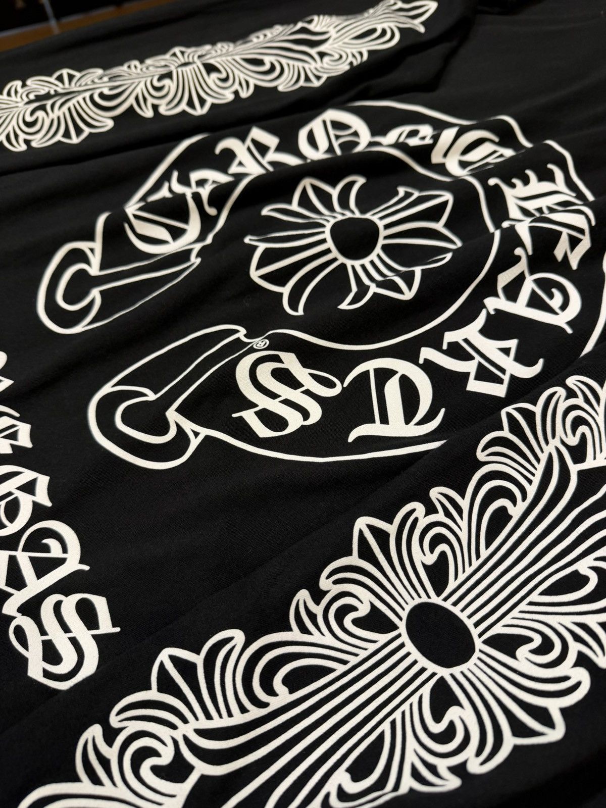 Chrome Hearts Chrome Hearts Las Vegas Floral LS Shirt Size US L / EU 52-54 / 3 - 4 Thumbnail