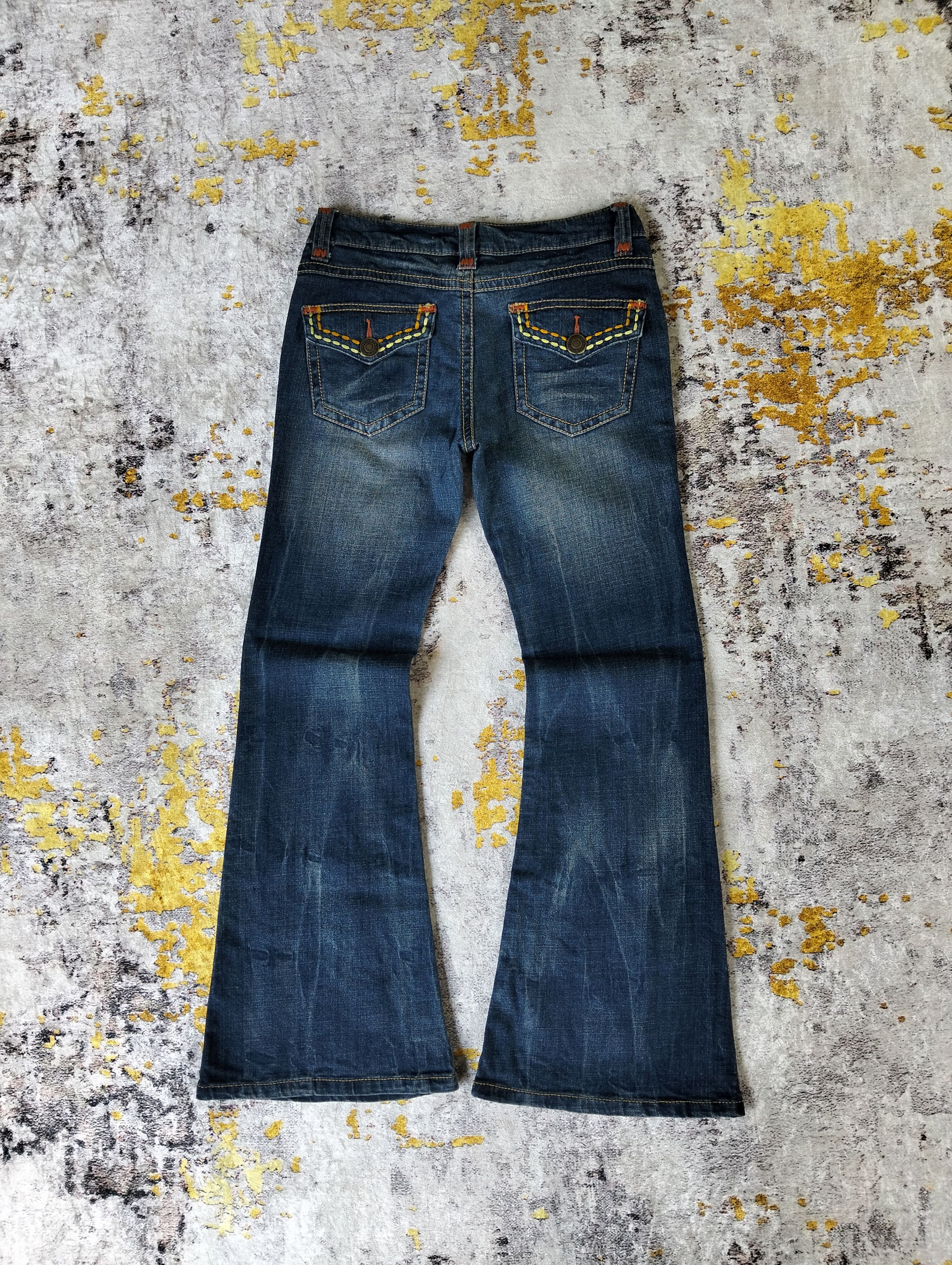 Tornado Mart Y2K Japanese Flared Bell Bottom Low Rise Jeans Size US 28 / EU 44 - 4 Thumbnail