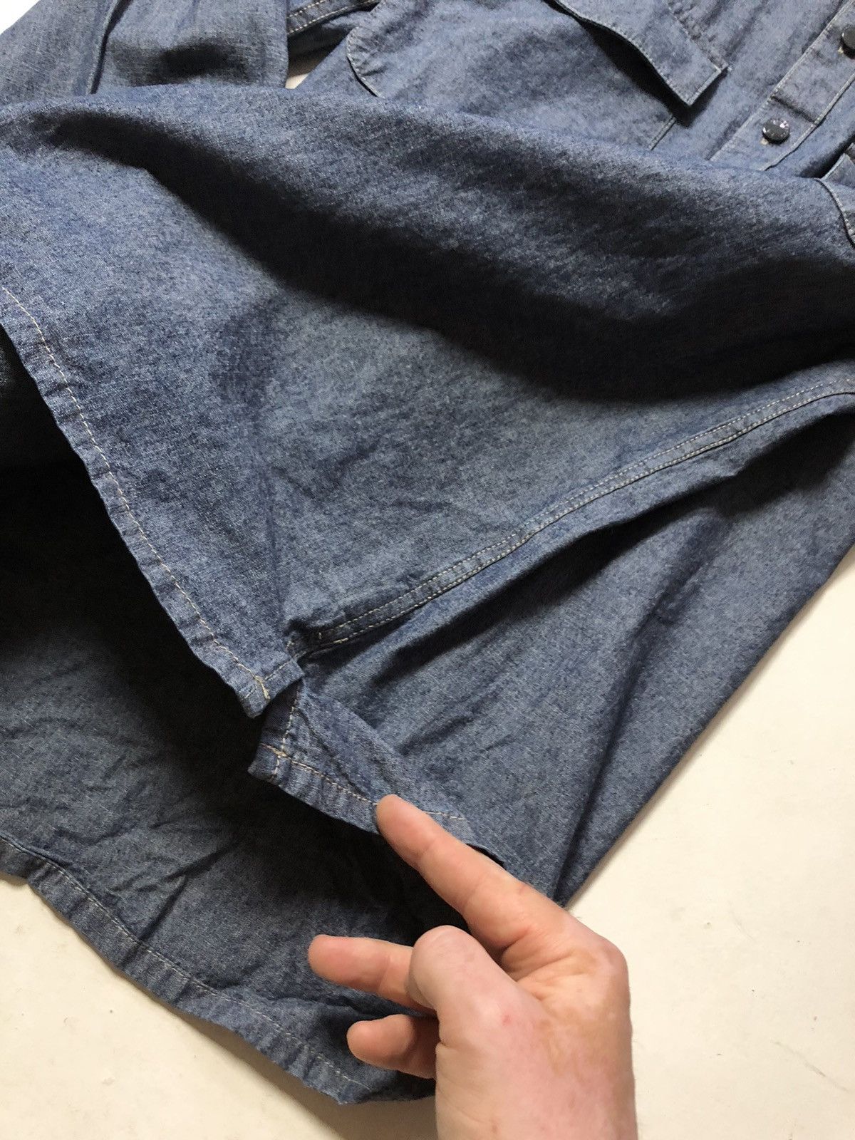 The Stronghold The Stronghold Los Angeles Denim Work Shirt – Size Large Size US L / EU 52-54 / 3 - 5 Thumbnail