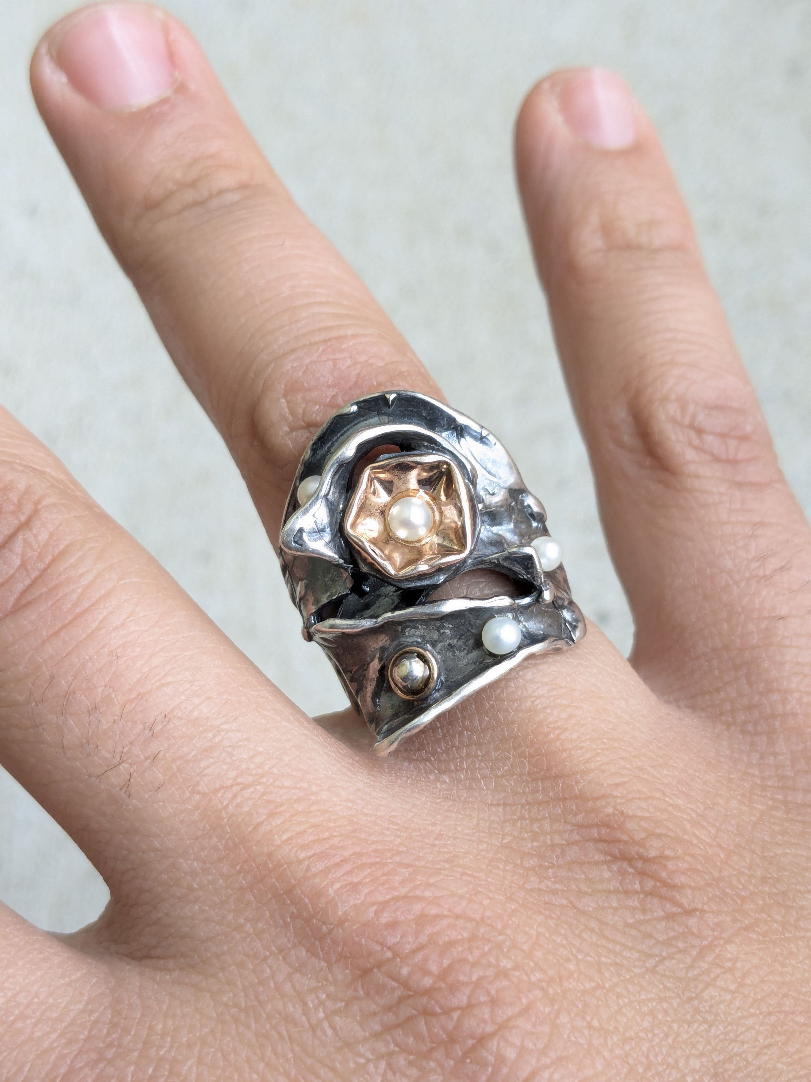 Jewelry Vintage Sterling Silver Ring Pearl 8 Modern Abstract Size ONE SIZE - 8 Thumbnail