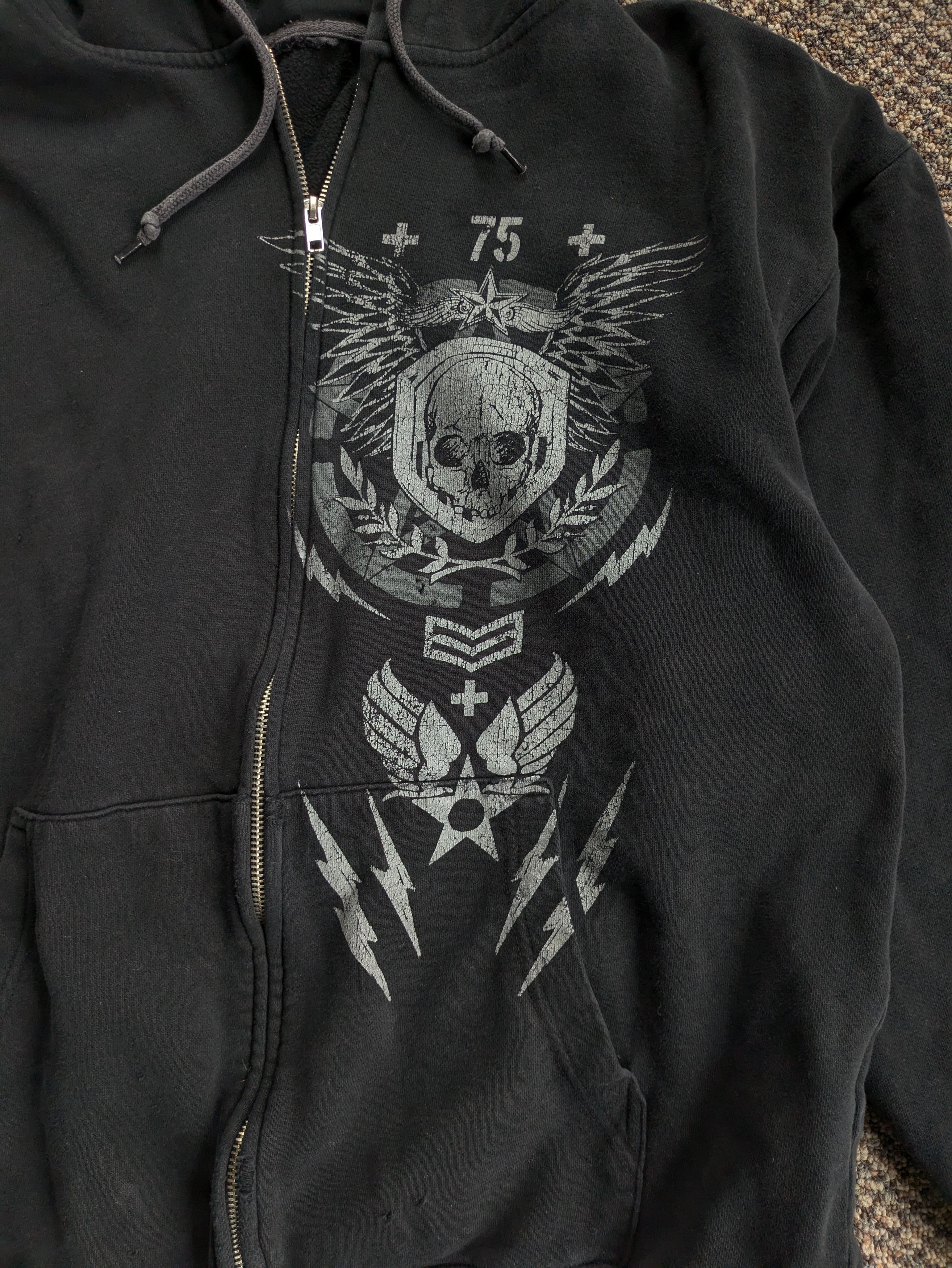 JNCO Insane y2k skull emo mallgoth skater distressed hoodie Size US L / EU 52-54 / 3 - 2 Thumbnail