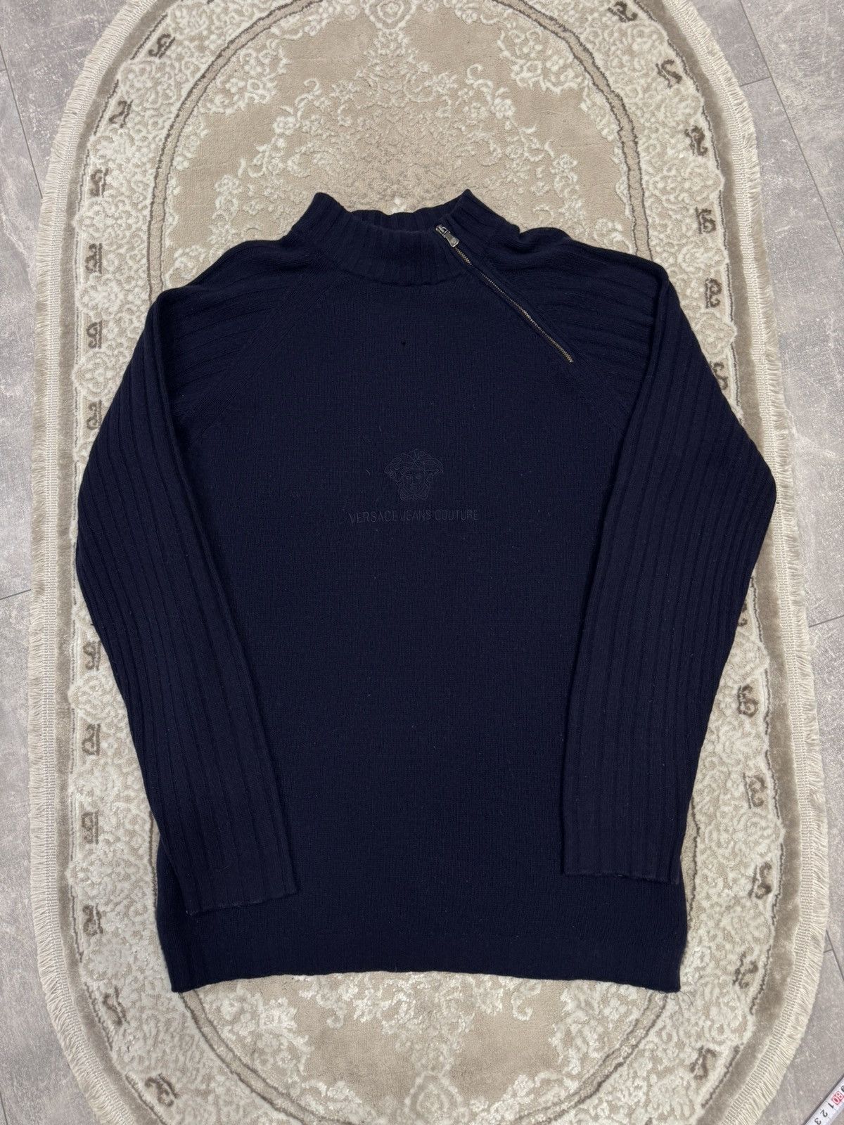 Versace Versace Big Logo sweaters vintage Size US XL / EU 56 / 4 - 1 Thumbnail