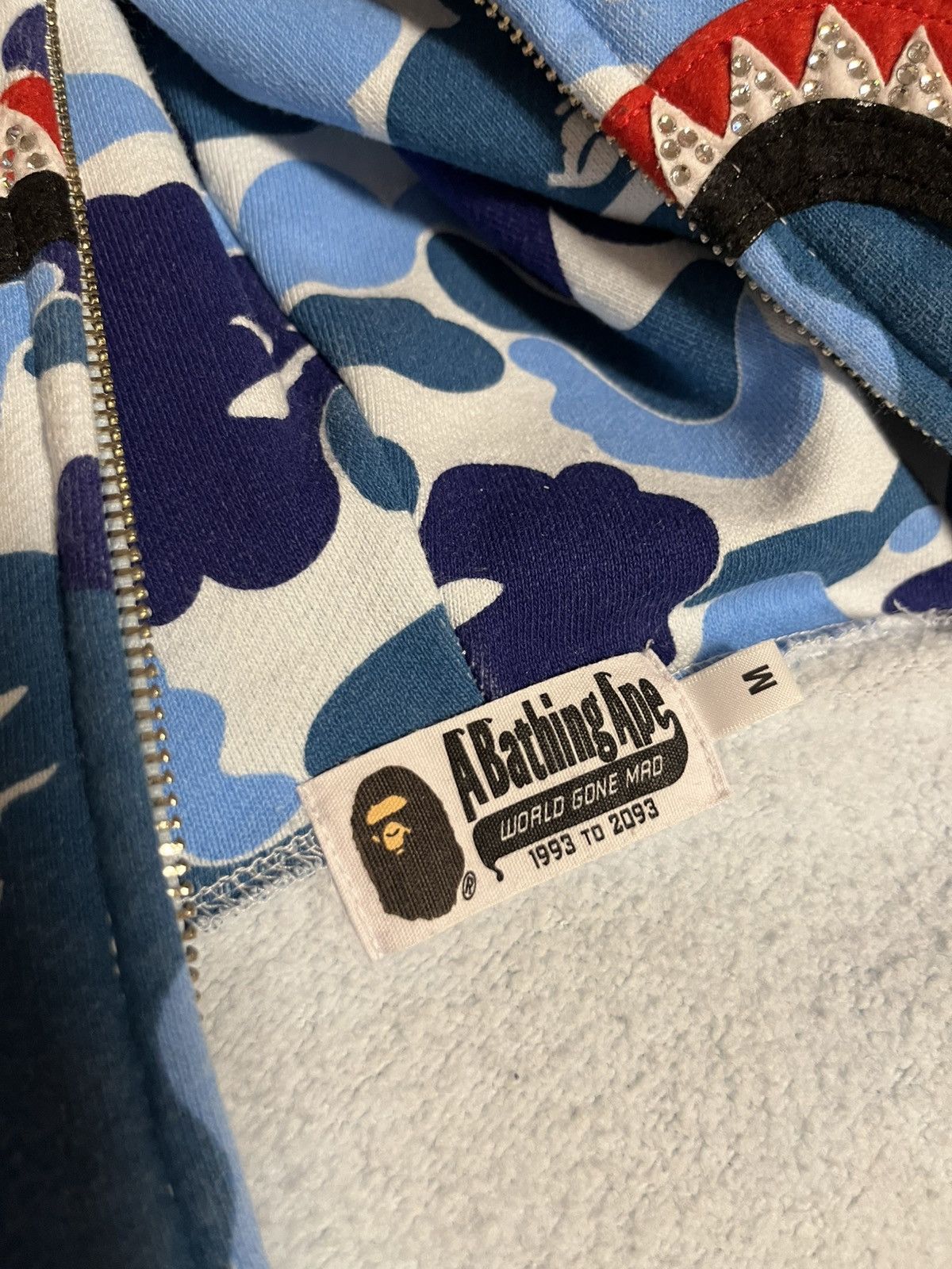 Bape ABC Camo Crystal Stone Shark Hoodie Size US M / EU 48-50 / 2 - 18 Thumbnail