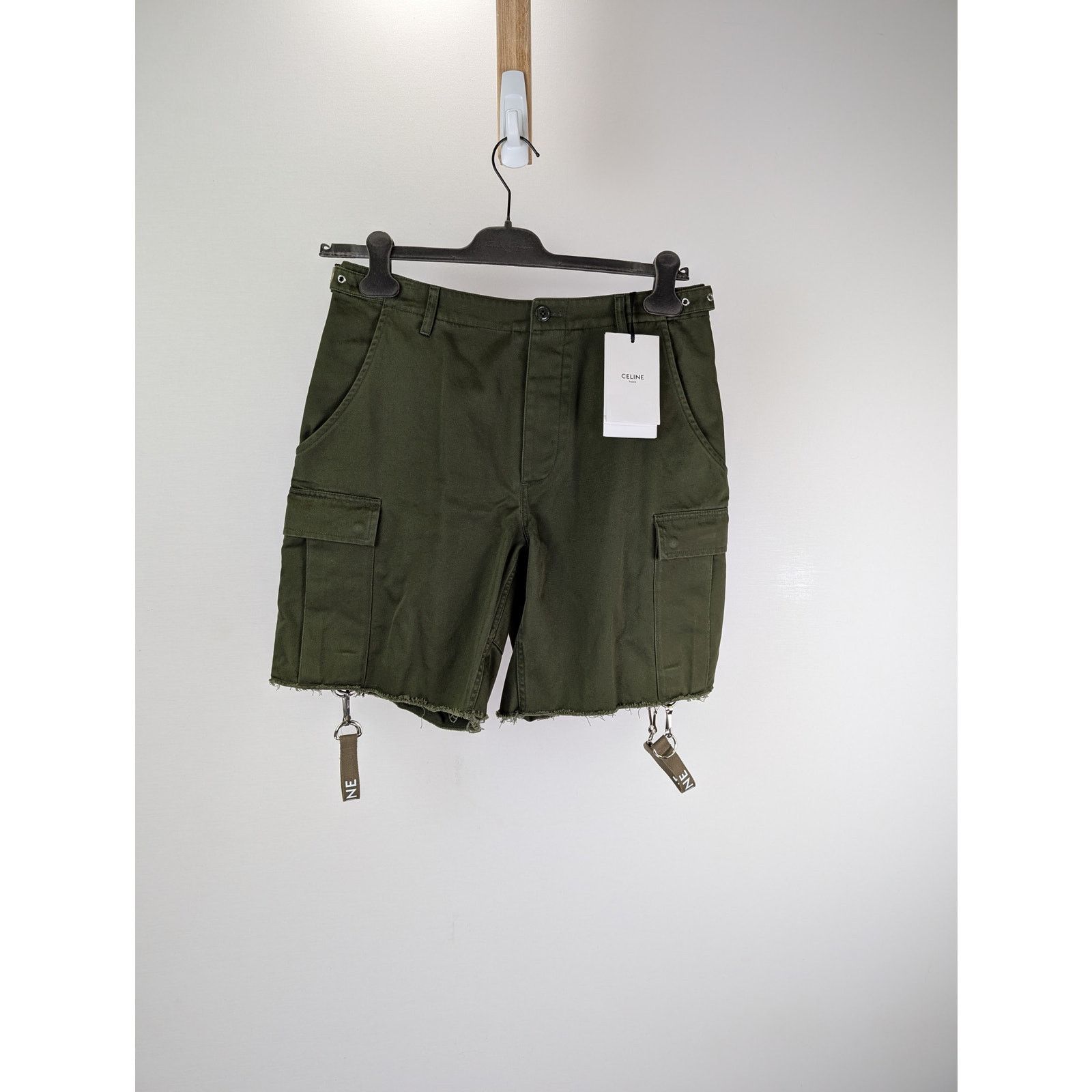 Celine o1rshd1 Short Sangles in Army Green Size US 32 / EU 48 - 1 Thumbnail