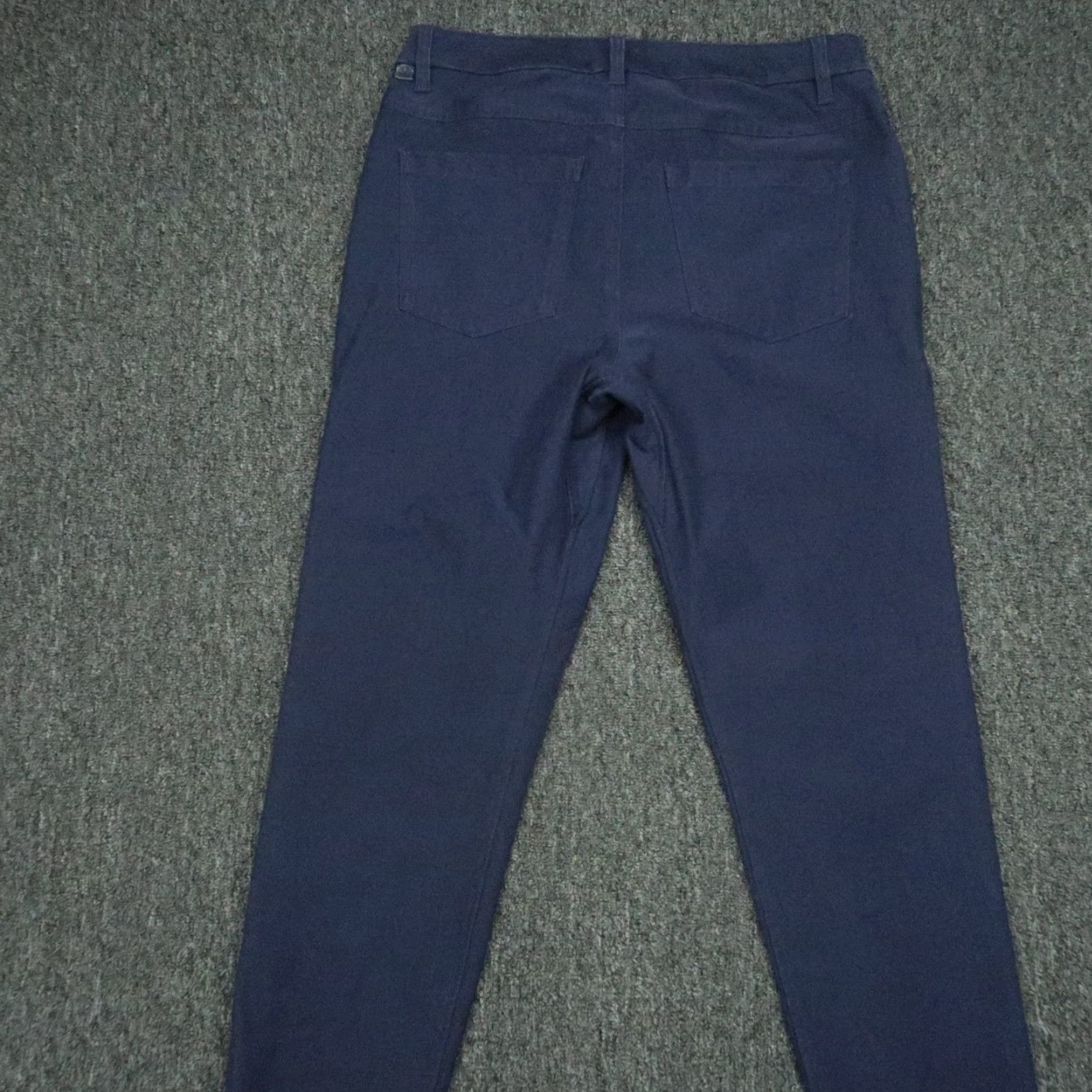 Lululemon Lululemon Pants Men 30x33 Blue ABC Utilitech Slim 5 Pocket Chino Size US 30 / EU 46 - 4 Thumbnail