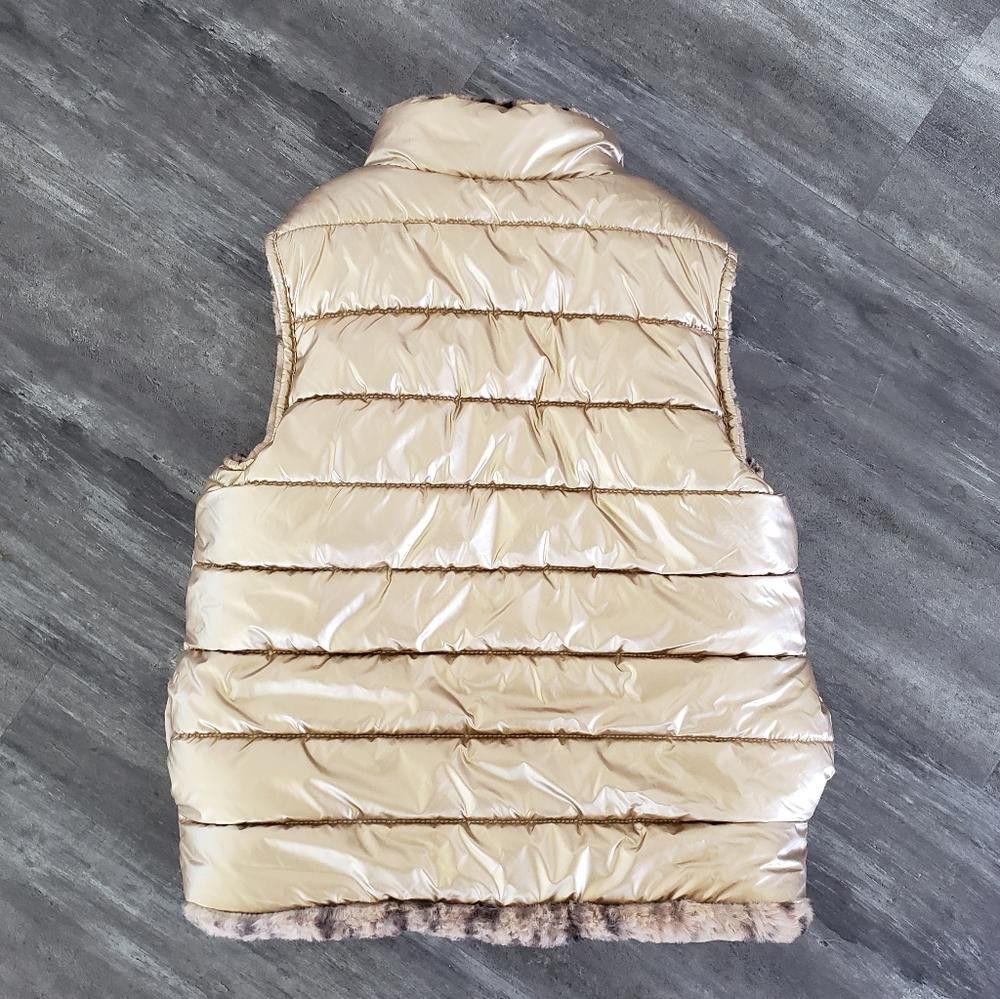Old Navy Gold Metallic Leopard Fur Reversible Puffer Vest Size S / US 4 / IT 40 - 2 Thumbnail