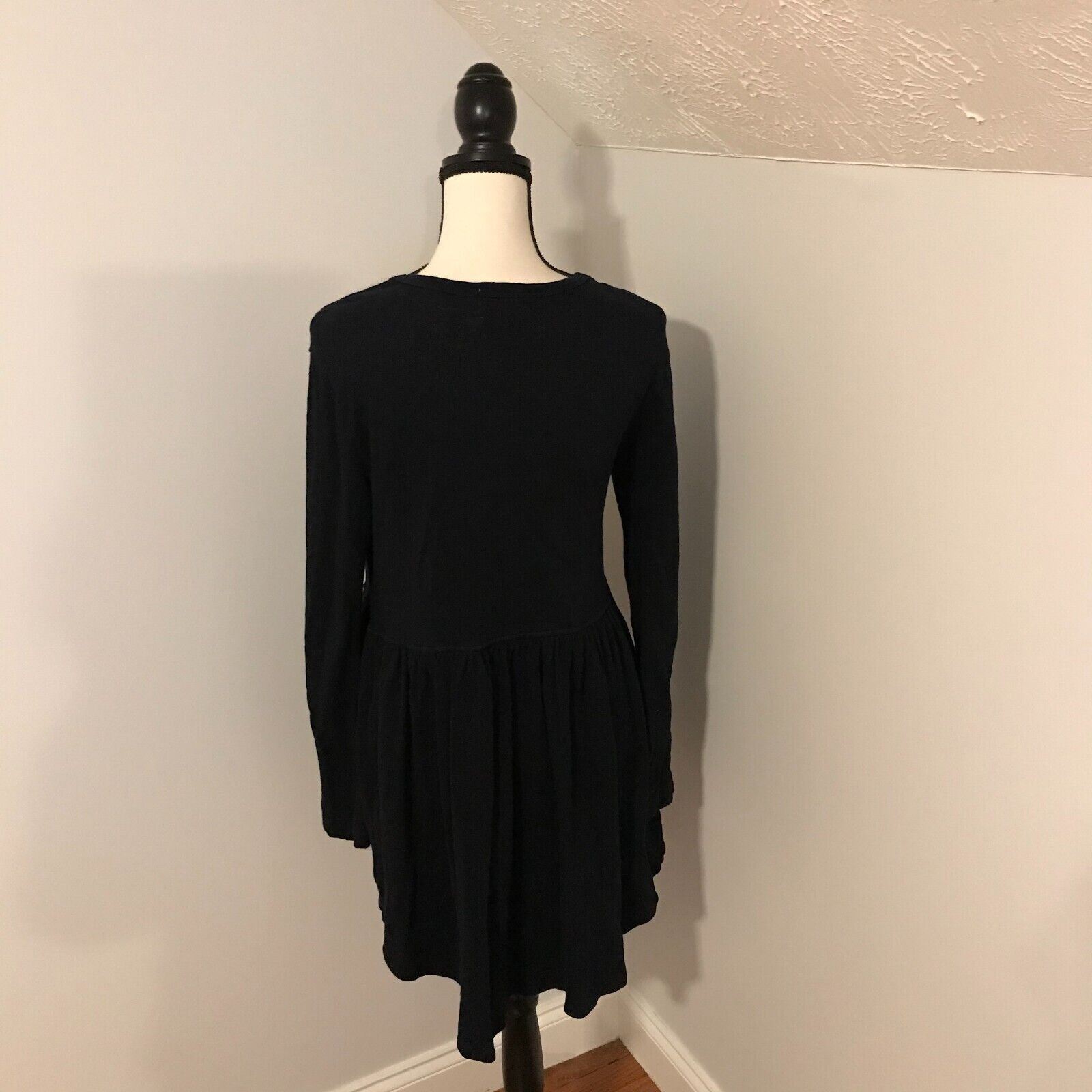 Anthropologie Anthropologie t.la Beira Black Woven Peplum Cardigan Sweater Size S / US 4 / IT 40 - 3 Thumbnail
